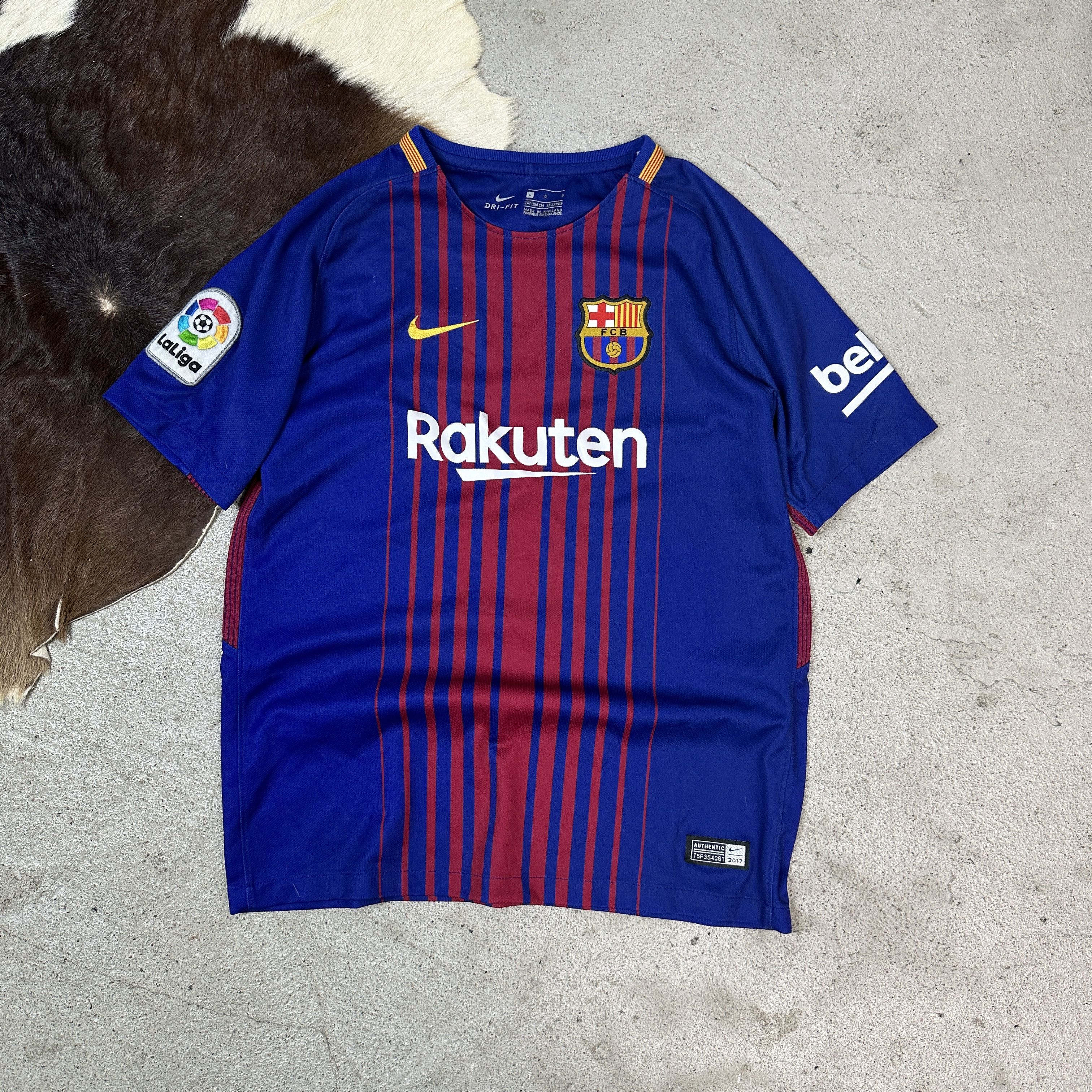 Nike × Vintage Jersey Nike FC Barcelona 17/18 Home Size US XS / EU 42 / 0 - 1 Thumbnail