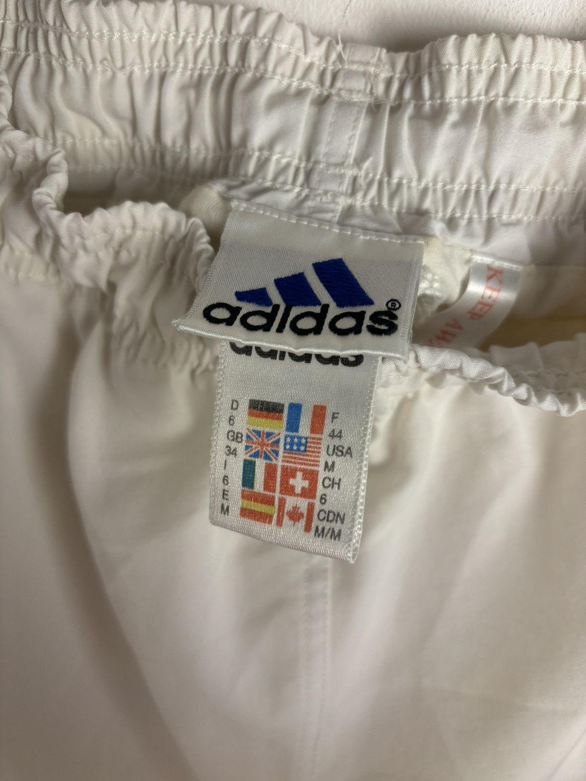 Adidas × Vintage Vintage 90s Adidas Athletic Retro Shorts Size US 34 / EU 50 - 5 Thumbnail