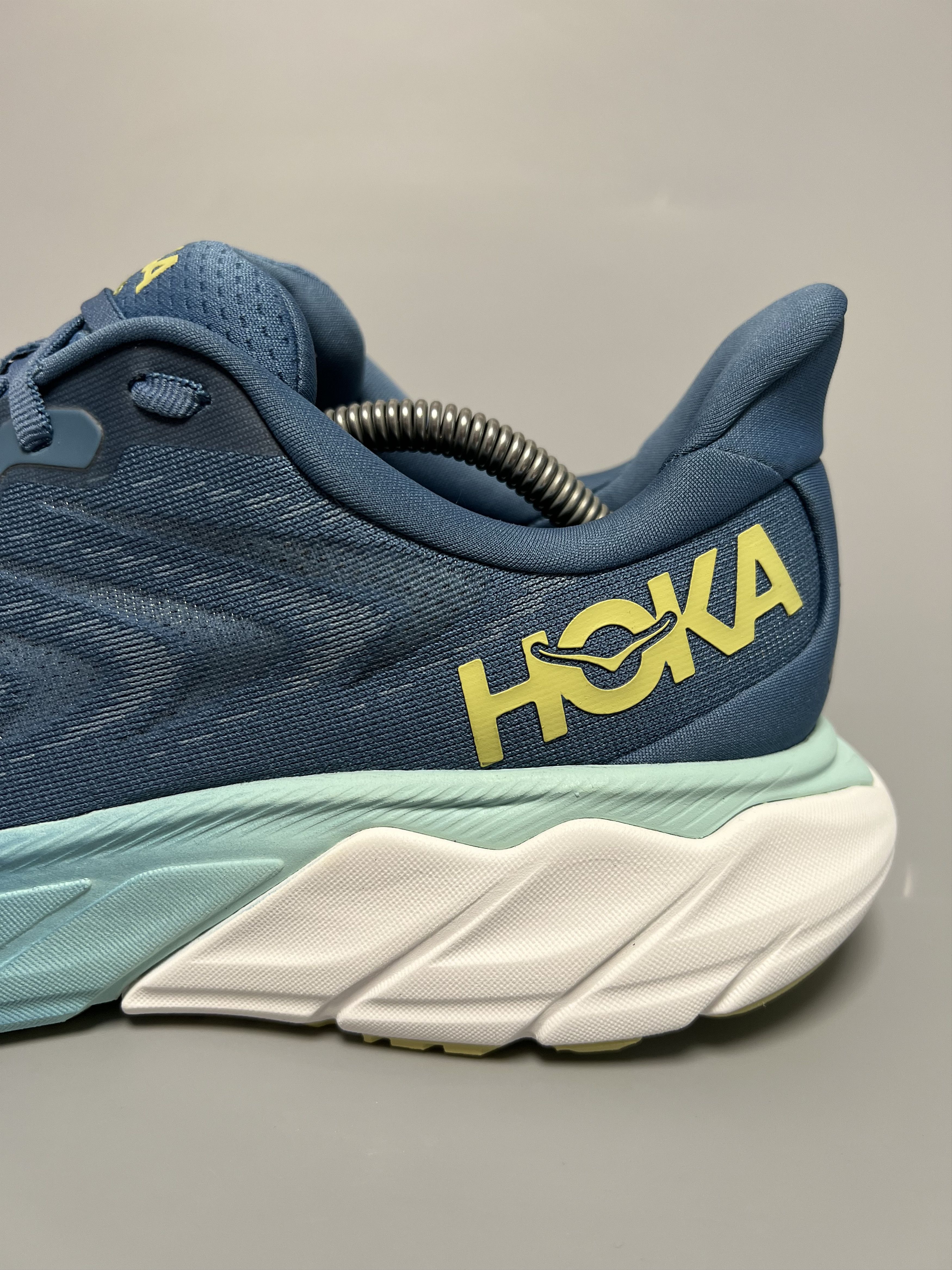 Hoka 9D Hoka One One Arahi 6 Running Shoes Walking Gym Size US 9 / EU 42 - 9 Thumbnail