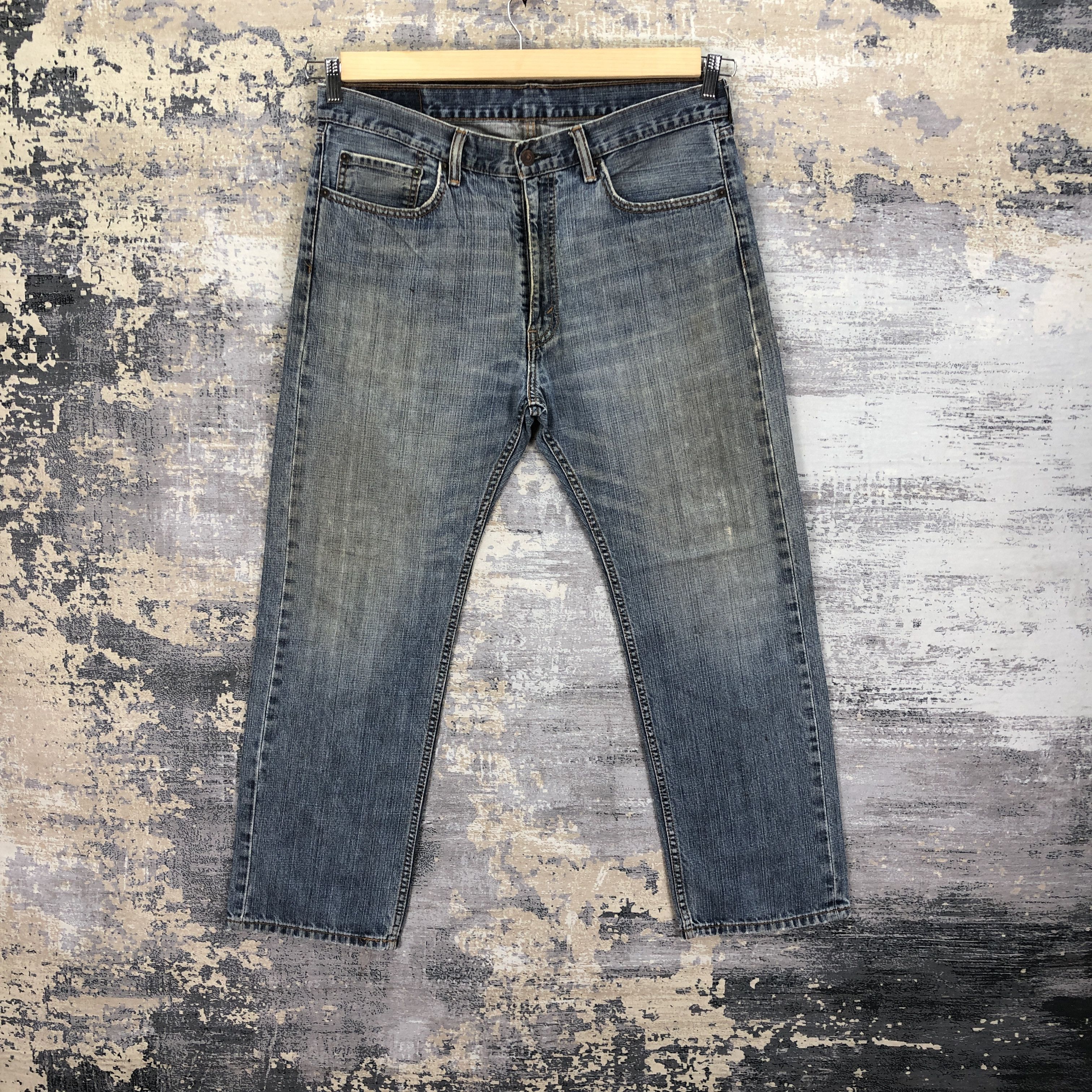Levi's × Vintage Vintage Y2K Levis 505 Faded Jeans Dirty Levi's Ripped Denim Size US 36 / EU 52 - 1 Thumbnail