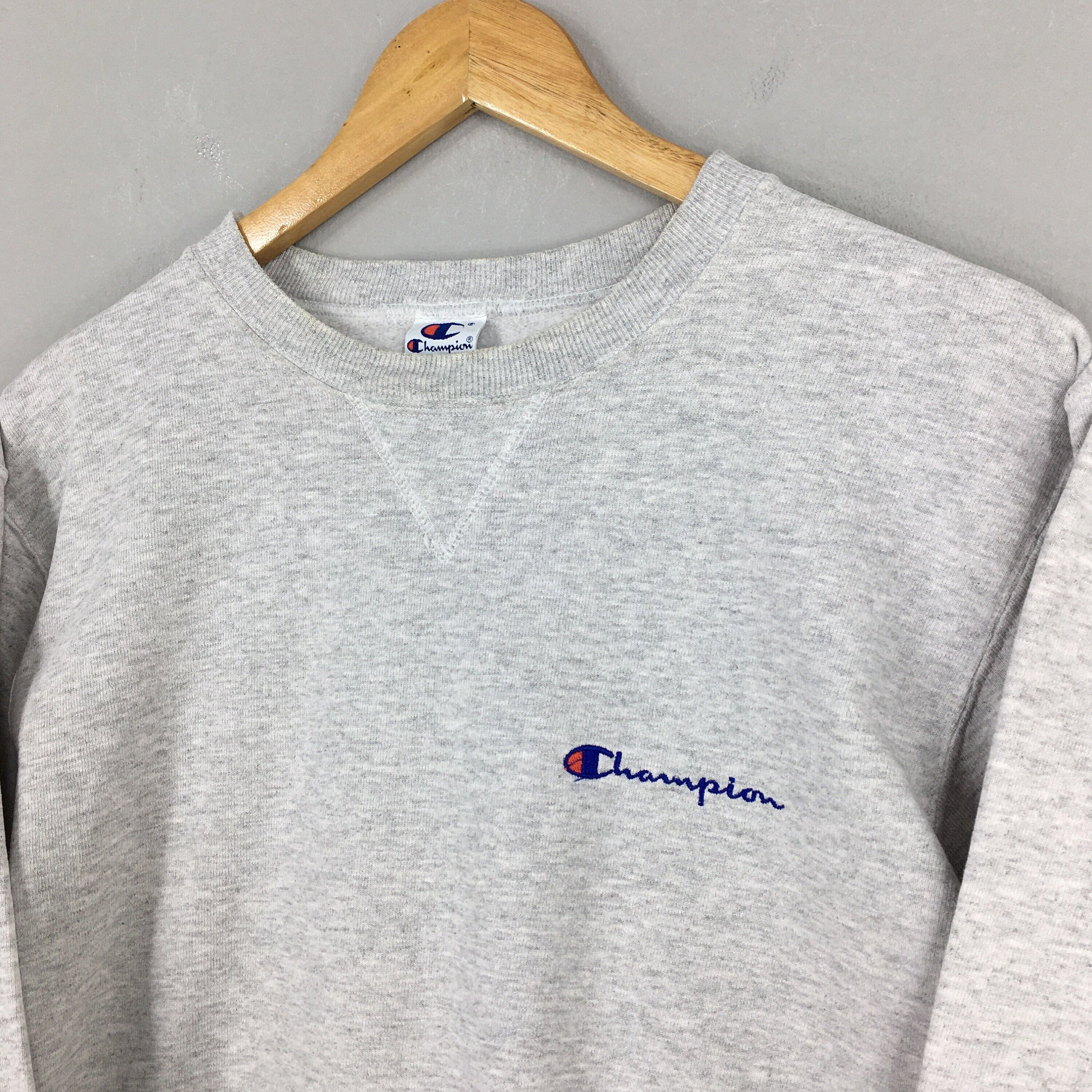 Champion Vintage 90s Champion Sportswear Gray Sweatshirt Medium Size US M / EU 48-50 / 2 - 3 Thumbnail