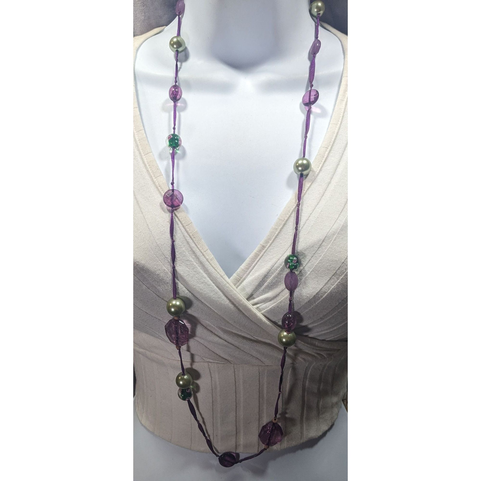 Other Whimsical Purple Beaded Ribbon Station Necklace Size ONE SIZE - 2 Thumbnail