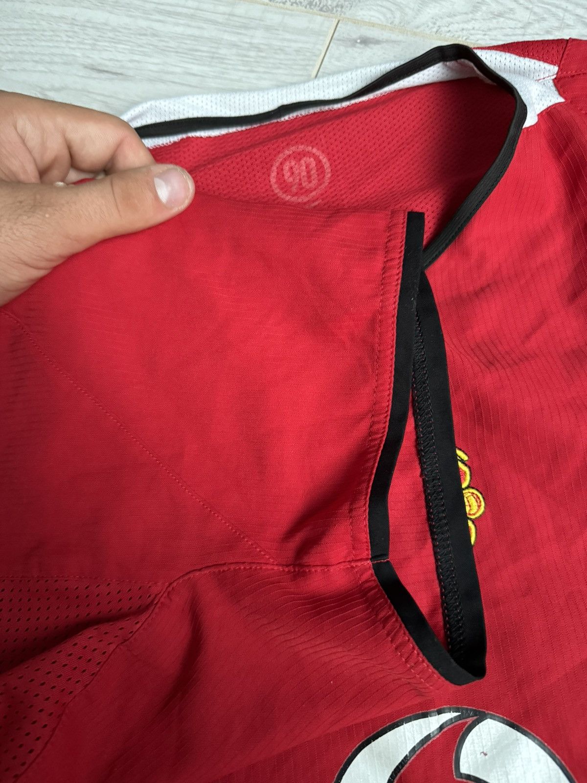 Nike × Vintage Vintage Nike Manchester United Soccer Jersey Shirt 2004 kit Size US L / EU 52-54 / 3 - 5 Thumbnail