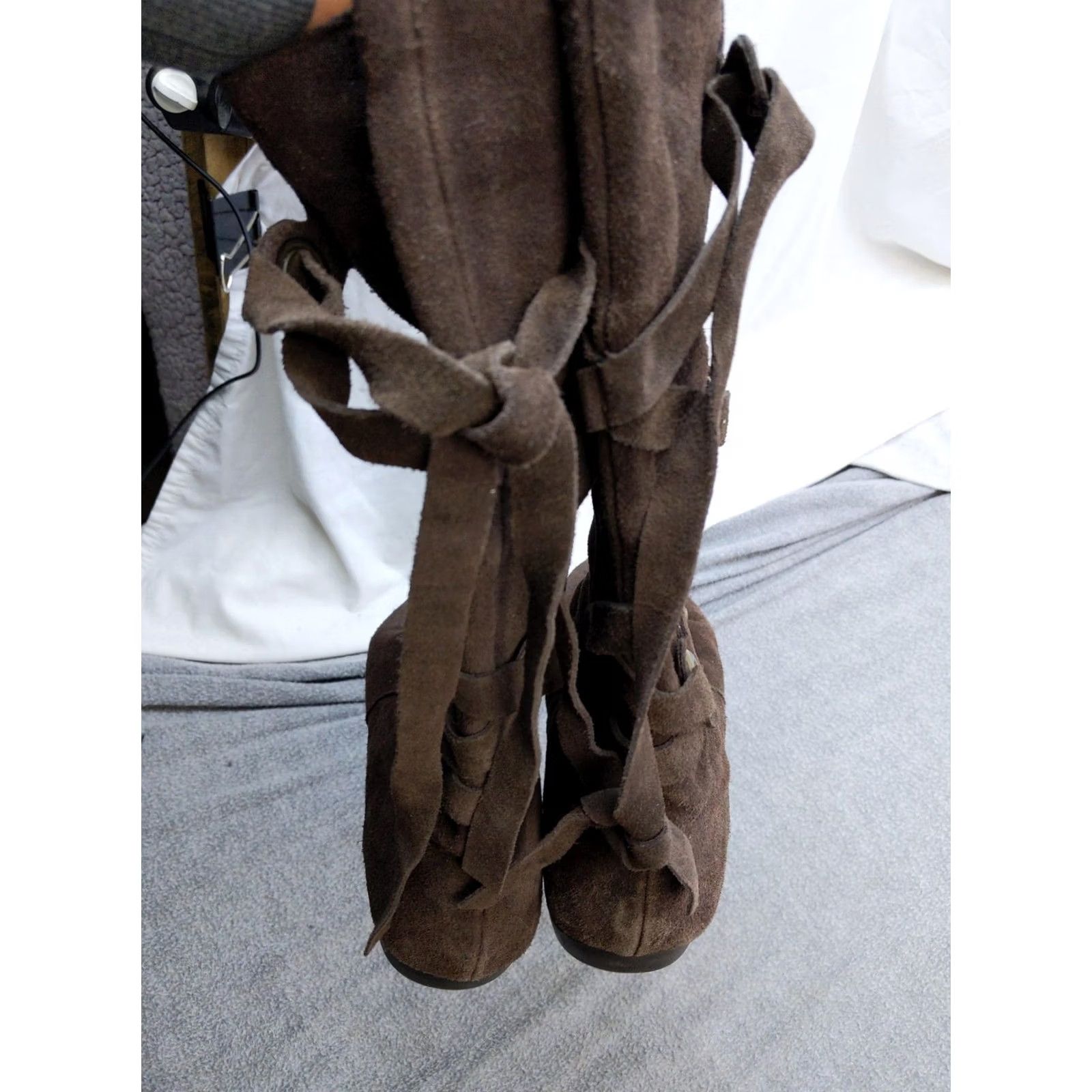 Vintage White Mountain Feather Boots Womens 8.5 Brown Suede Mid-Calf Wrap Straps Slip-On Casual Fall Size US 9 / IT 39 - 3 Thumbnail