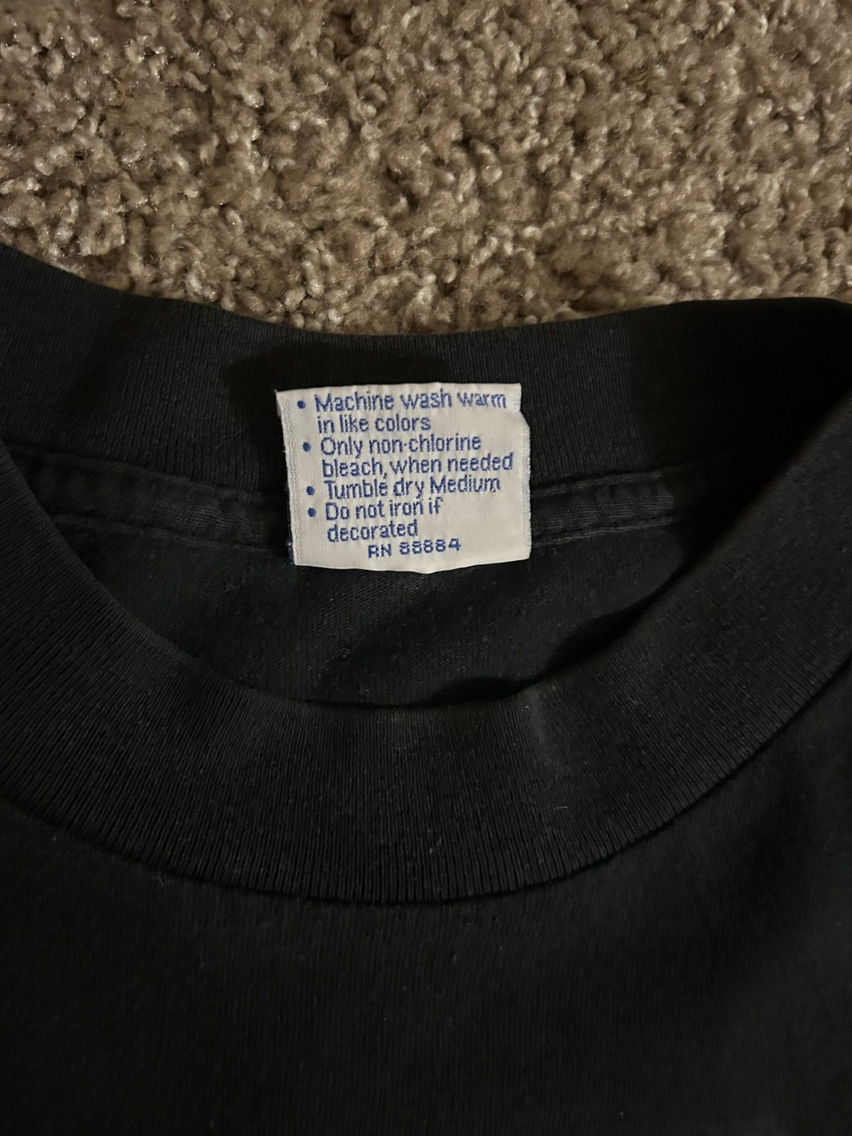 Band Tees Vintage NIN Single Stitch Tee – Glows in the Dark Size US L / EU 52-54 / 3 - 4 Thumbnail