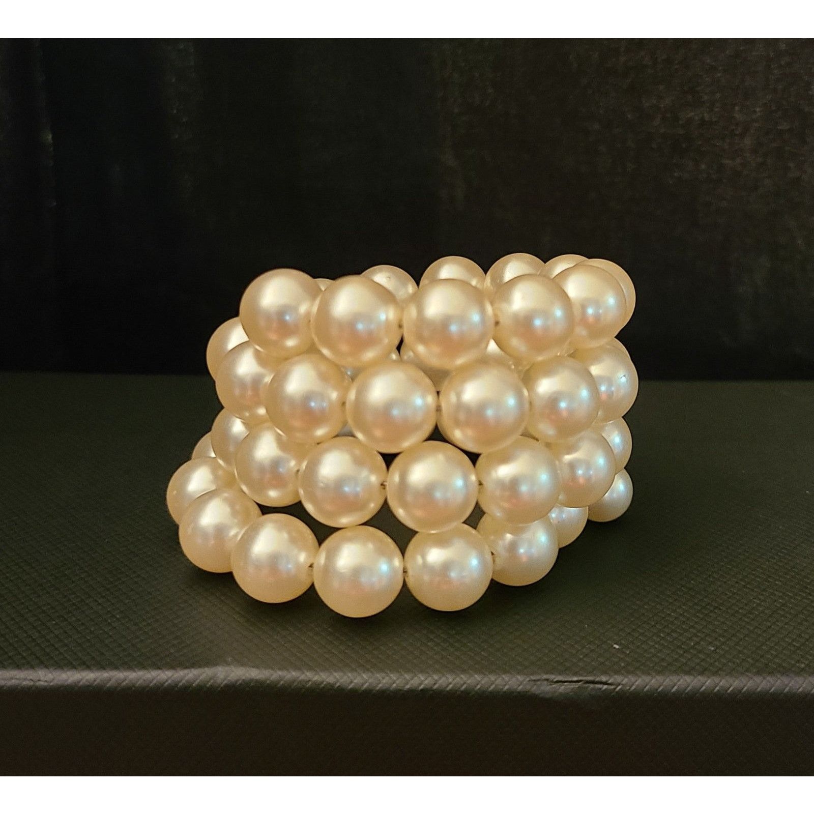 Other Vintage Simulated Pearl Wrap Bracelet Size ONE SIZE - 1 Thumbnail