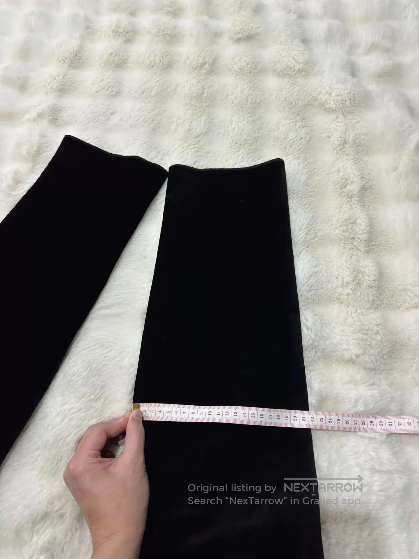 Saint Laurent Paris Saint Laurent 23 Velvet Smoking Pants. Size US 32 / EU 48 - 9 Thumbnail
