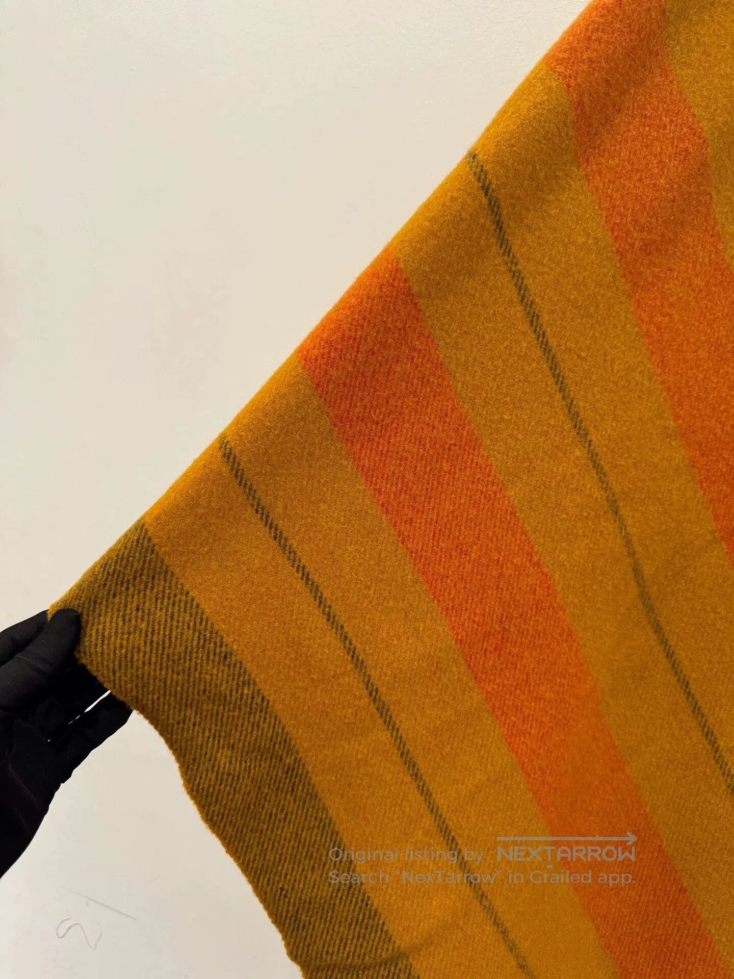 Hermes Hermes Fringe Wool Cape. Size ONE SIZE - 4 Thumbnail