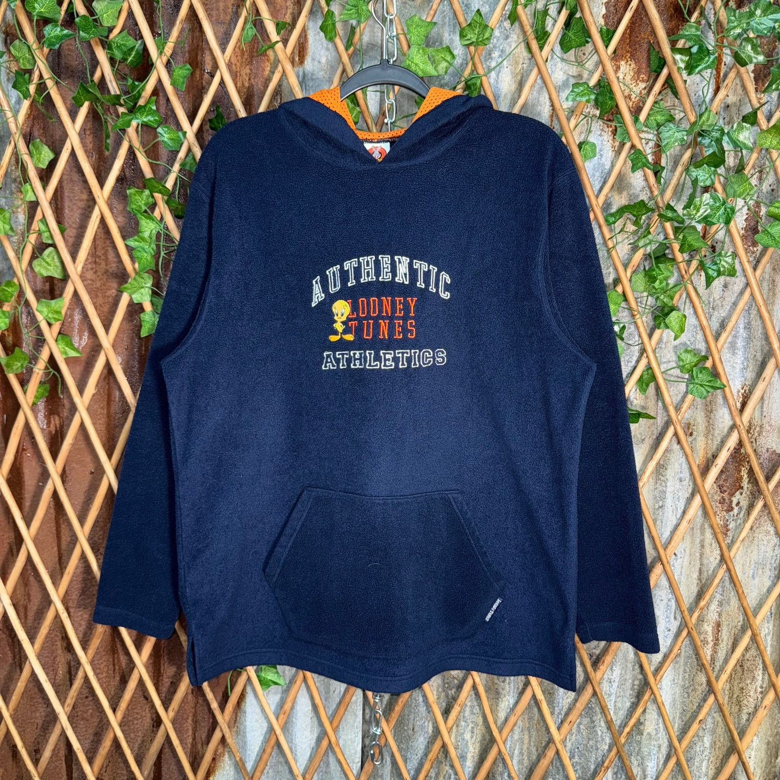 Warner Bros Vintage Y2K Looney Tunes Tweety Bird Embroider Fleece hoodie Size US XL / EU 56 / 4 - 1 Thumbnail