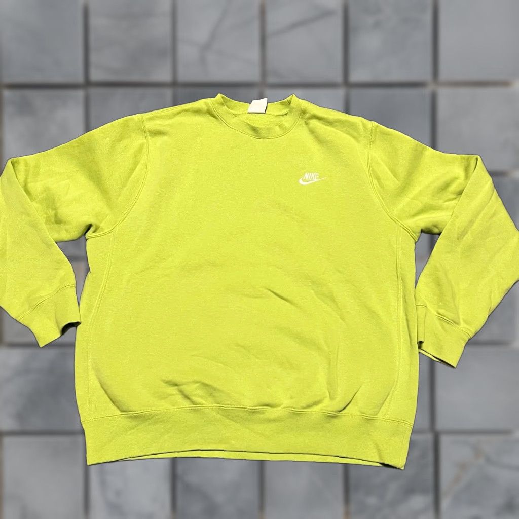 Nike Nike Sweatshirt Mens Medium Club Fleece Crewneck Lime Green BV2662 Size US M / EU 48-50 / 2 - 1 Thumbnail