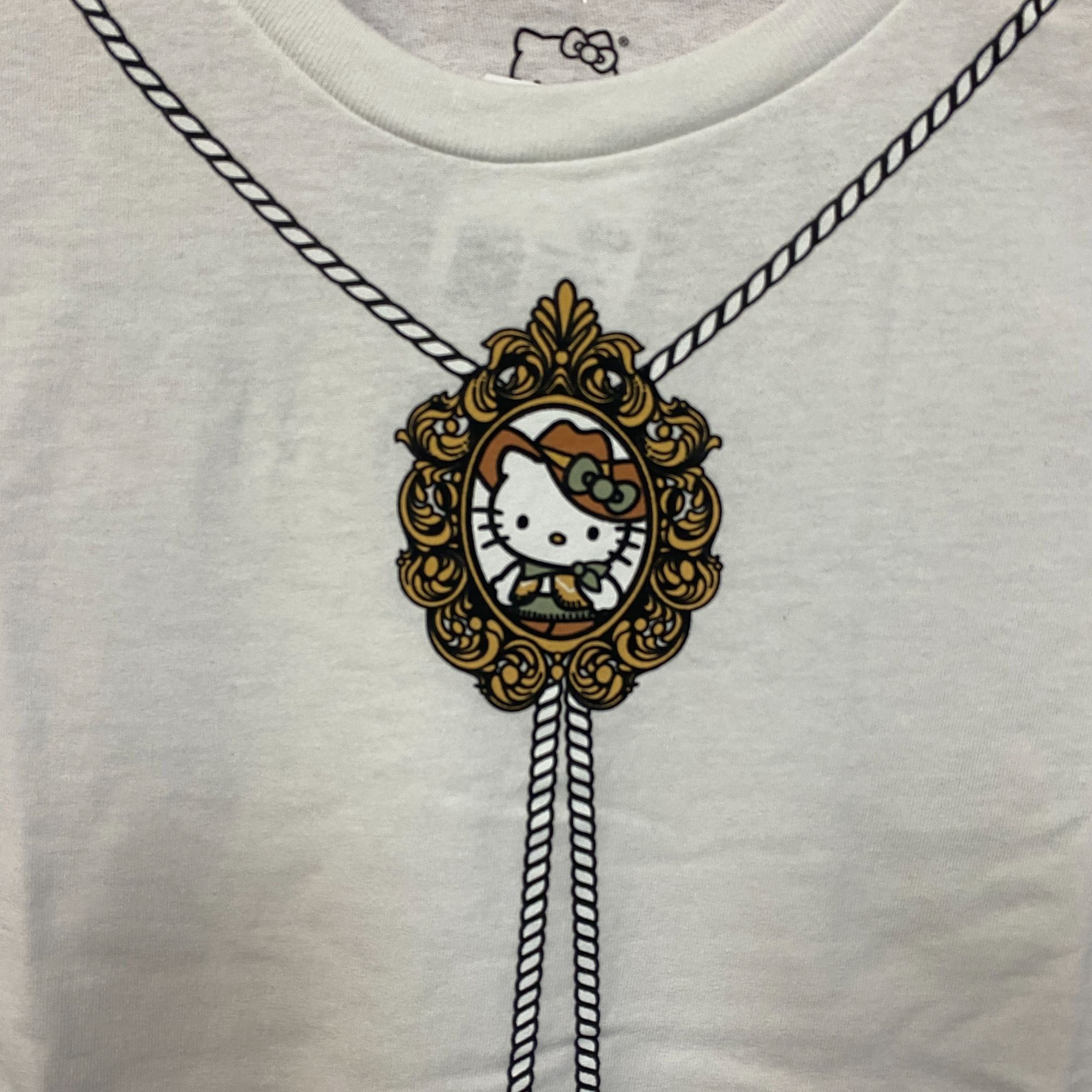 Other Sanrio Hello Kitty Bolo Tie Cute Graphic T-Shirt Large Size L / US 10 / IT 46 - 2 Thumbnail
