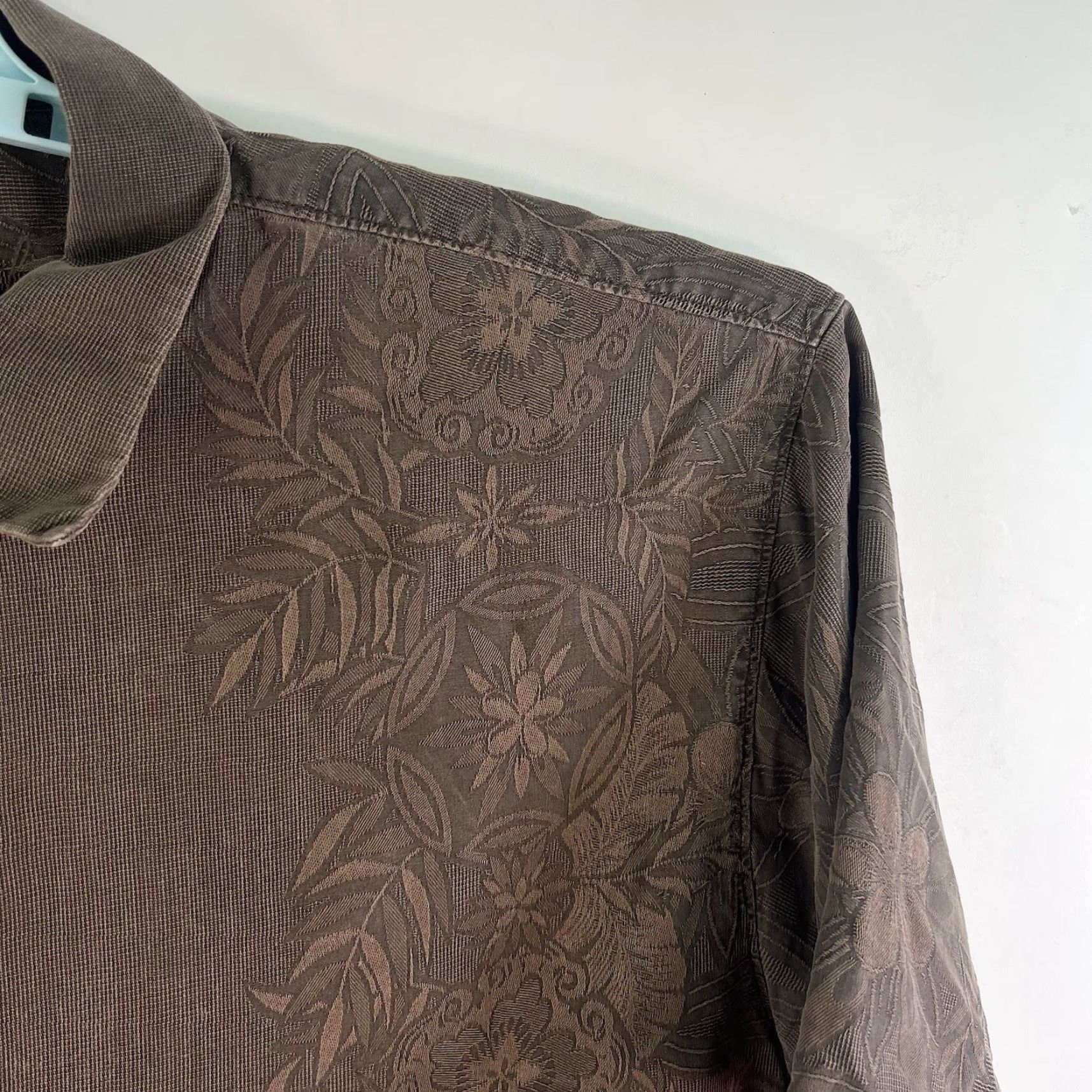 Tommy Bahama VINTAGE Tommy Bahama Silk Floral Button-Up Shirt Mens XL Brown Island Zone Size US XL / EU 56 / 4 - 3 Thumbnail