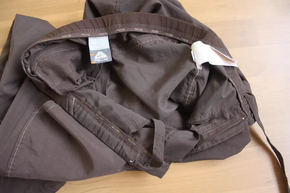 Nike ACG Nike ACG Vintage Cargo Transformers Pants 2 in 1 womens Size 26" / US 2 / IT 38 - 13 Thumbnail