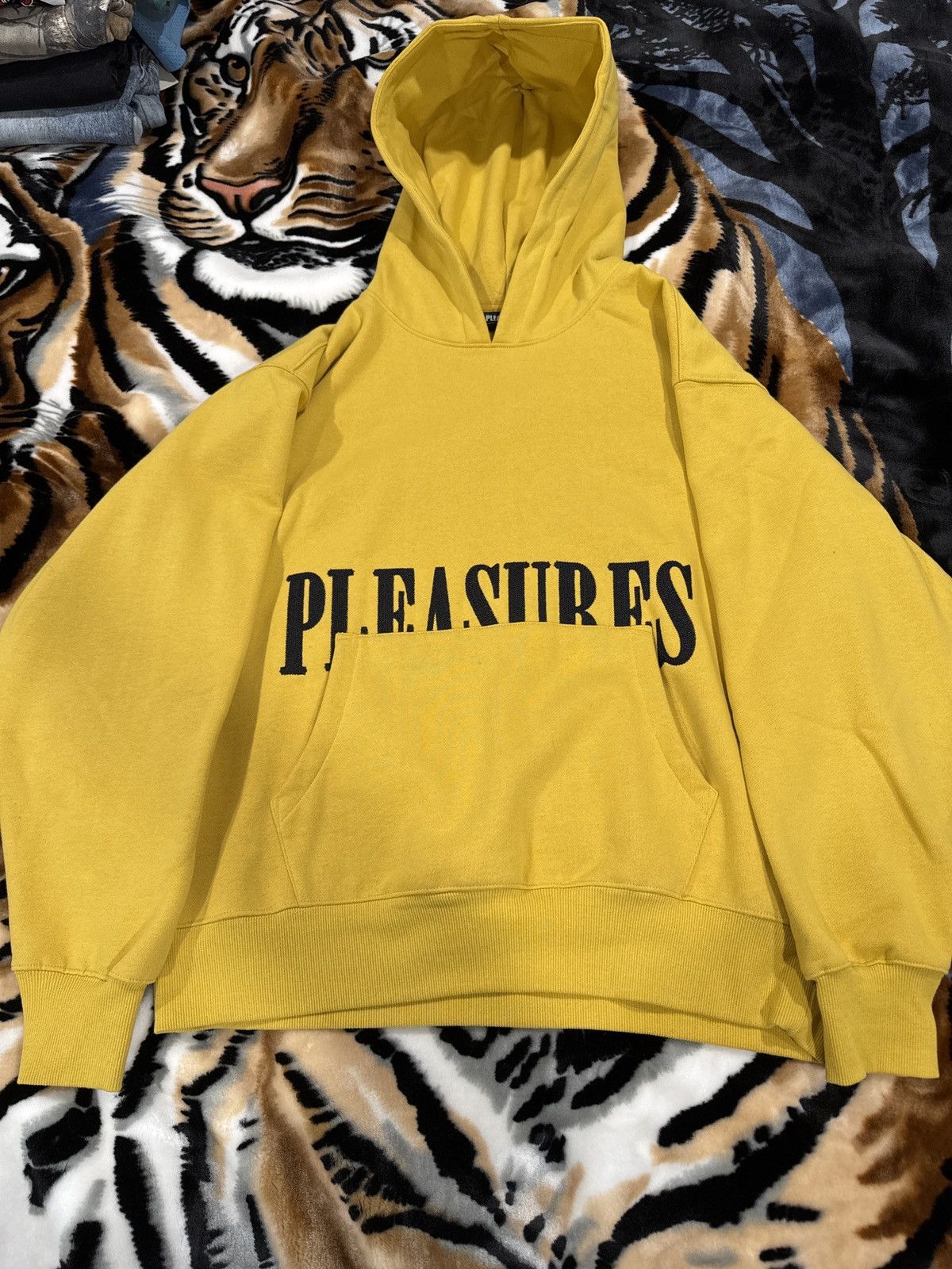 Pleasures Hoodie