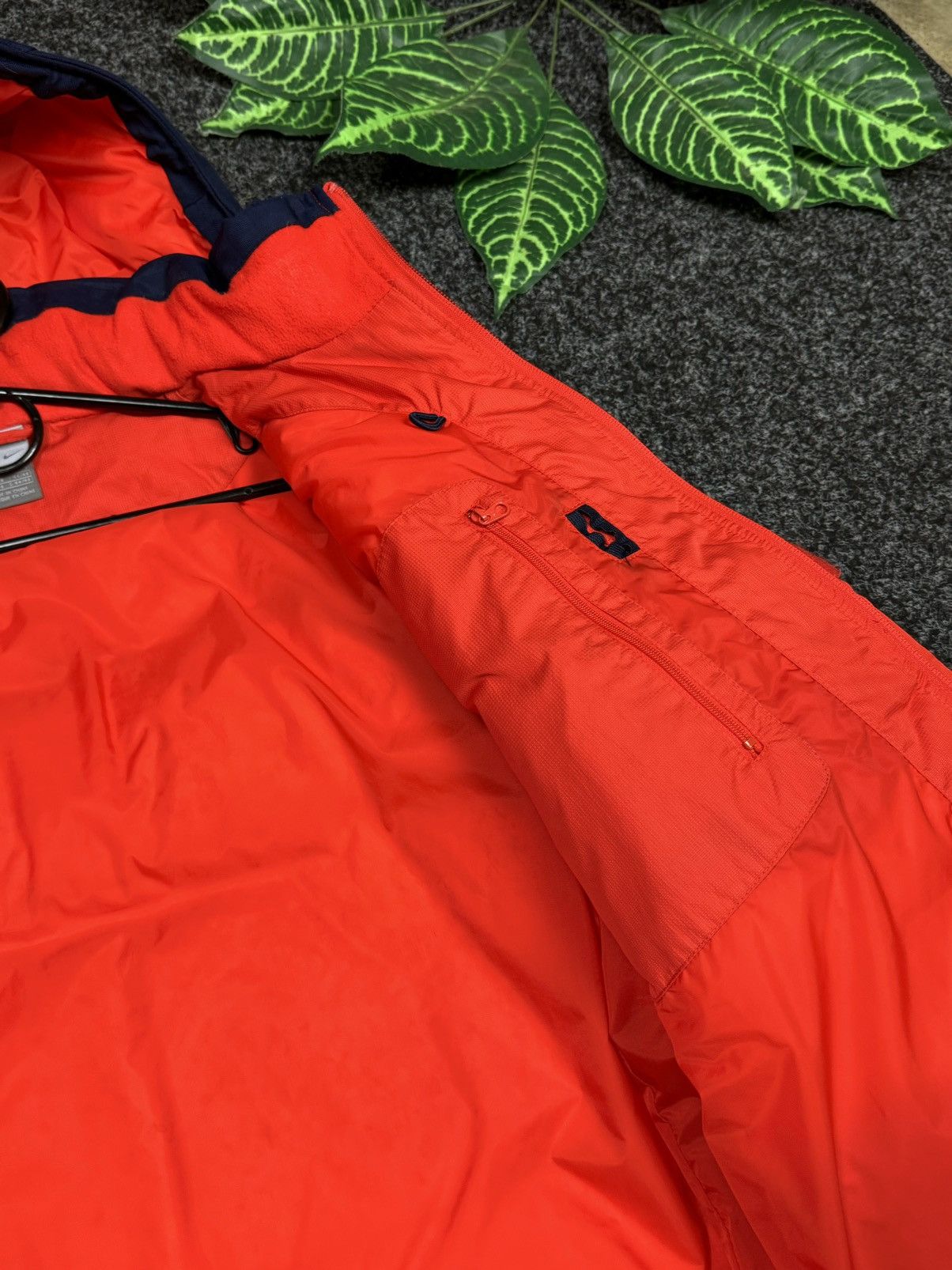 Nike Nike Vintage Puffer Y2K Drill style Size S-M Size US M / EU 48-50 / 2 - 8 Thumbnail