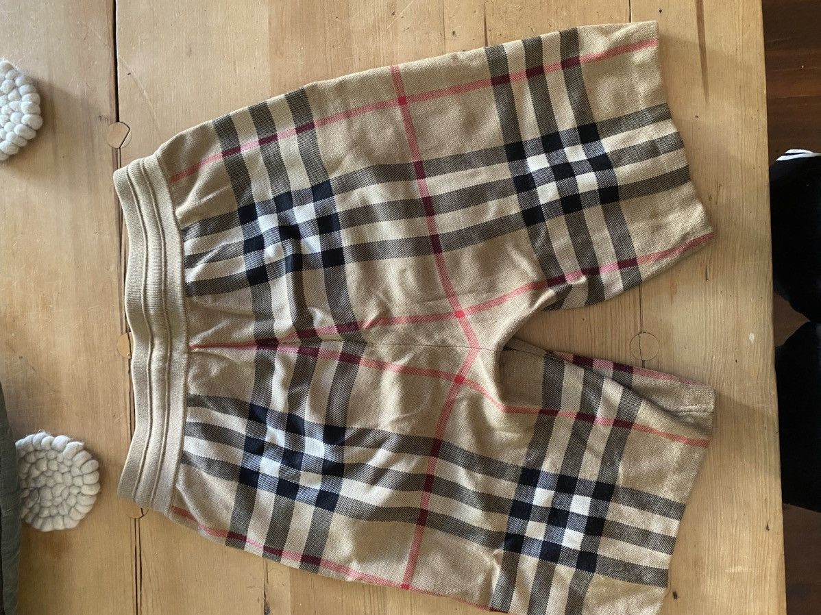Burberry Burberry cashmere shorts Size US 32 / EU 48 - 3 Thumbnail