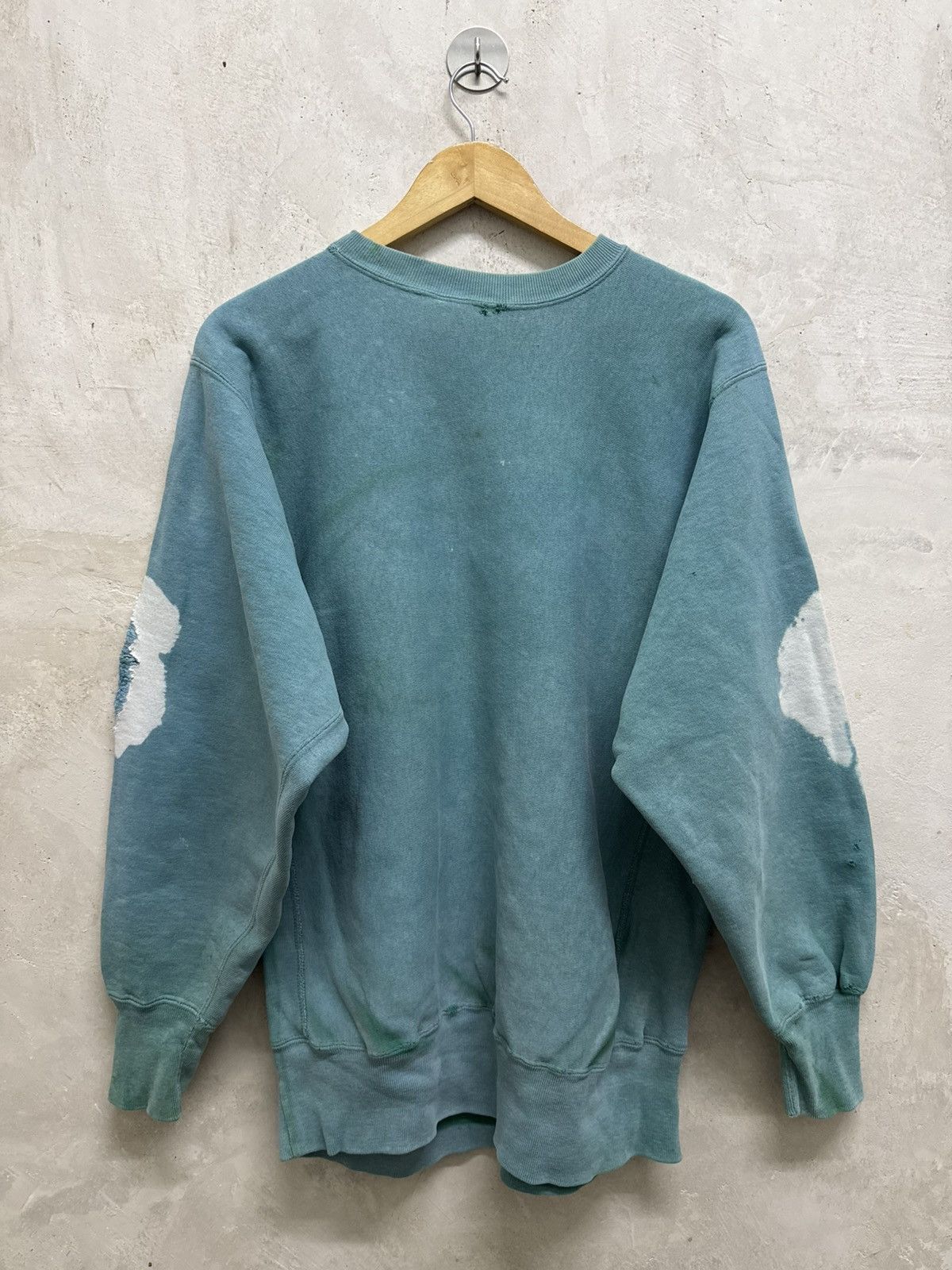 Champion Thrashed 90s Champion Sun Faded Reverse Weave Size US XL / EU 56 / 4 - 5 Thumbnail