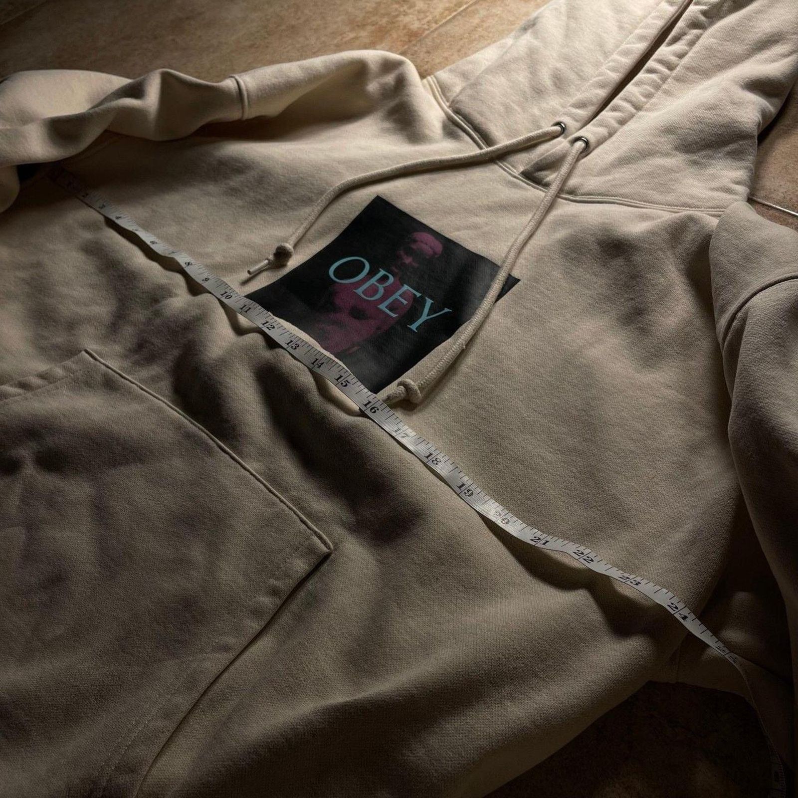 Obey Obey Beige Heavyweight Graphic Hoodie Purple size L Size US L / EU 52-54 / 3 - 7 Thumbnail