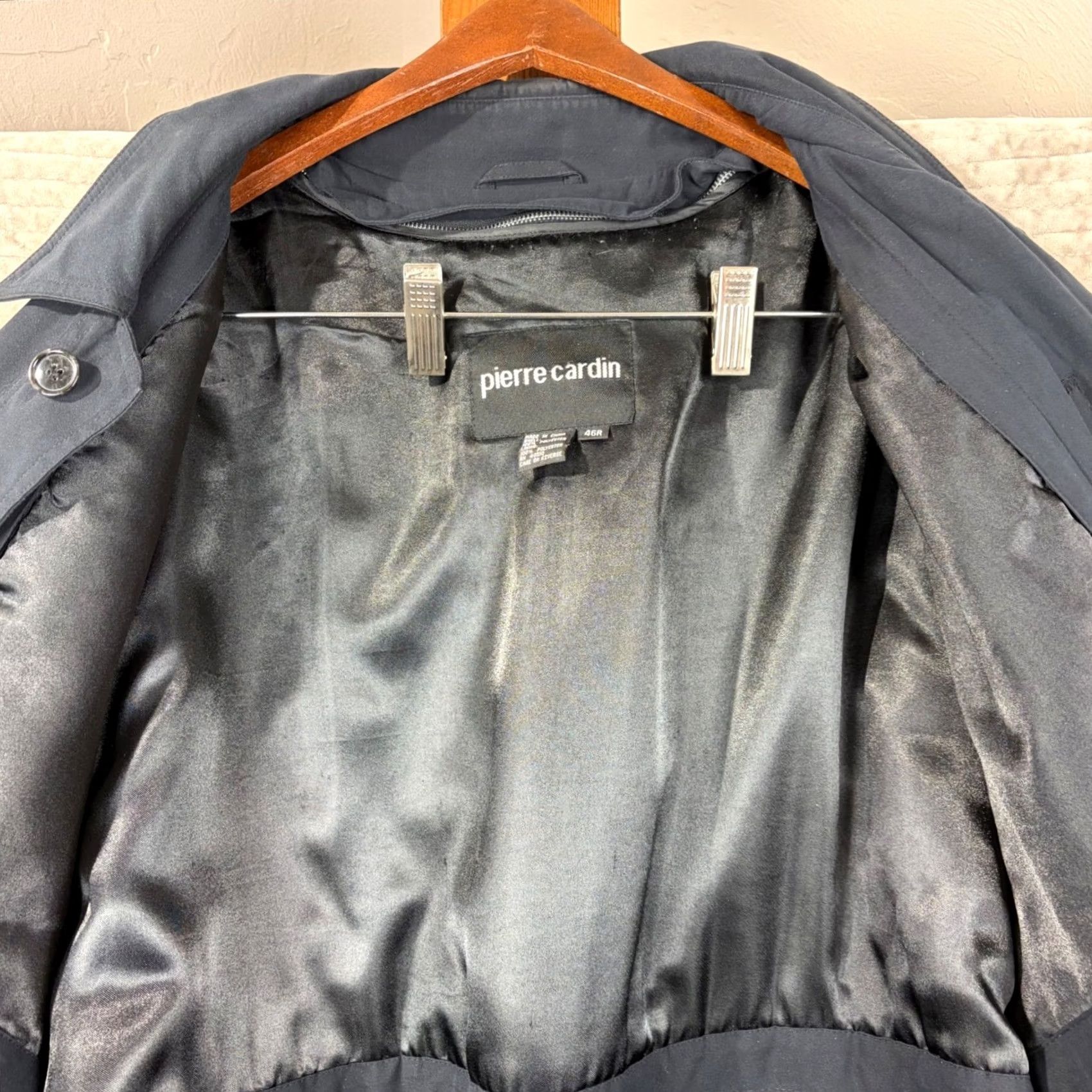 Pierre Cardin Pierre Cardin Trench Coat Coat Belted Long Raincoat 46R Mens Dark Gray Black Satin Polyester Buckle Button Zip Quilted Size US S / EU 44-46 / 1 - 5 Thumbnail