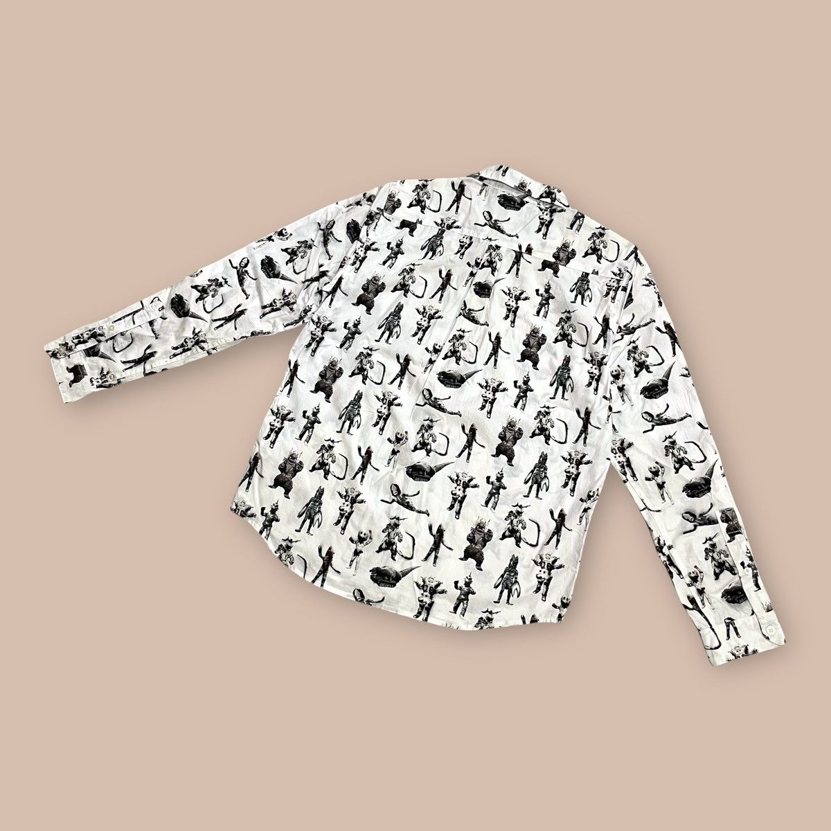 Japanese Brand Graniph X Monster Pattern of Ultraman L/S Button-up Shirt Size US S / EU 44-46 / 1 - 2 Thumbnail