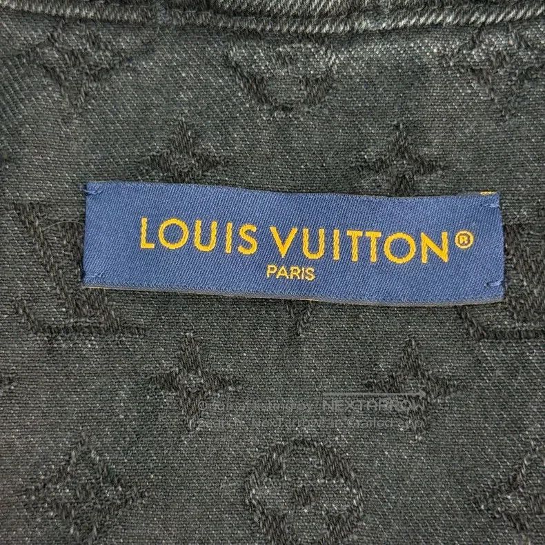 Louis Vuitton Louis Vuitton Black full logo denim short sleeve jacket Size US M / EU 48-50 / 2 - 5 Thumbnail