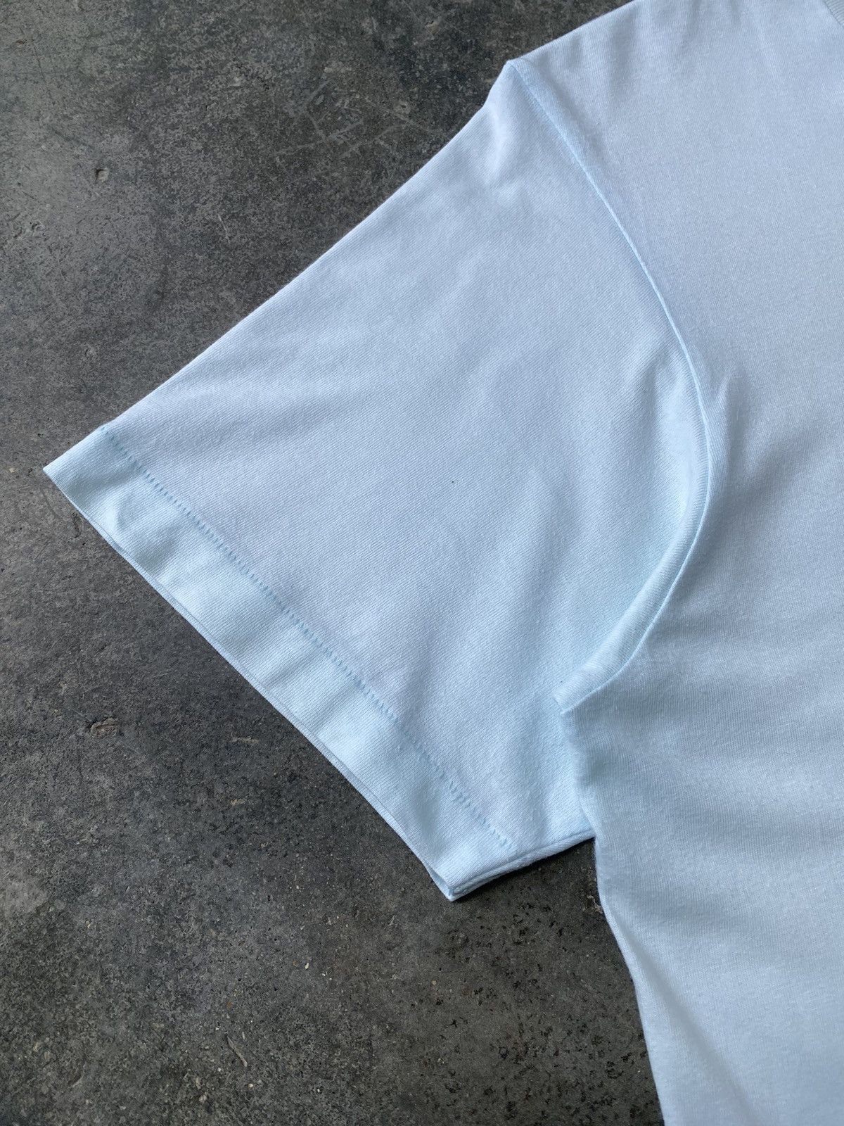 Kaws Uniqlo Kaws Distressed Tees Size US XL / EU 56 / 4 - 9 Thumbnail