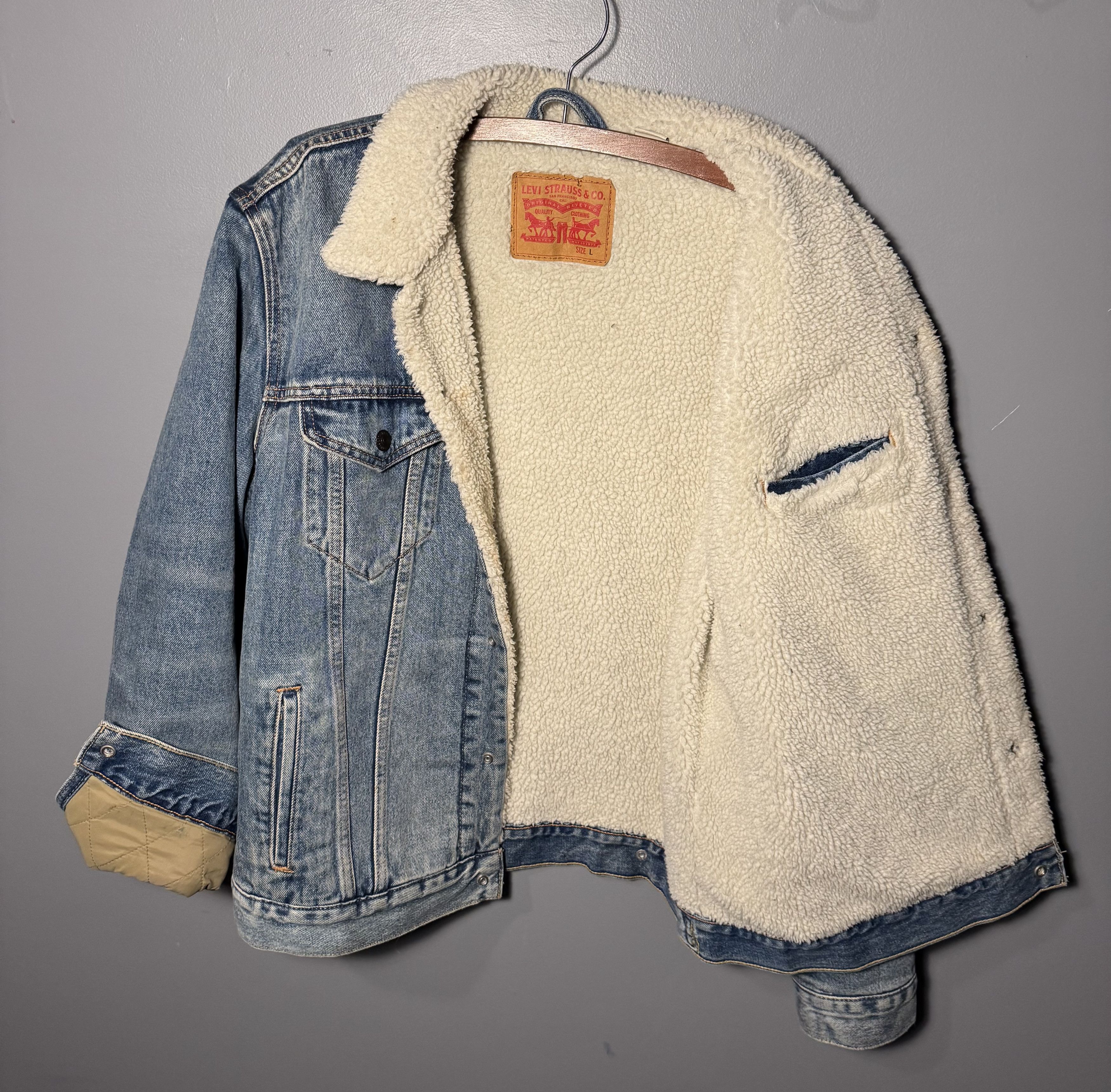 Levi's Levis Sherpa Trucker Jacket L Size US L / EU 52-54 / 3 - 2 Thumbnail