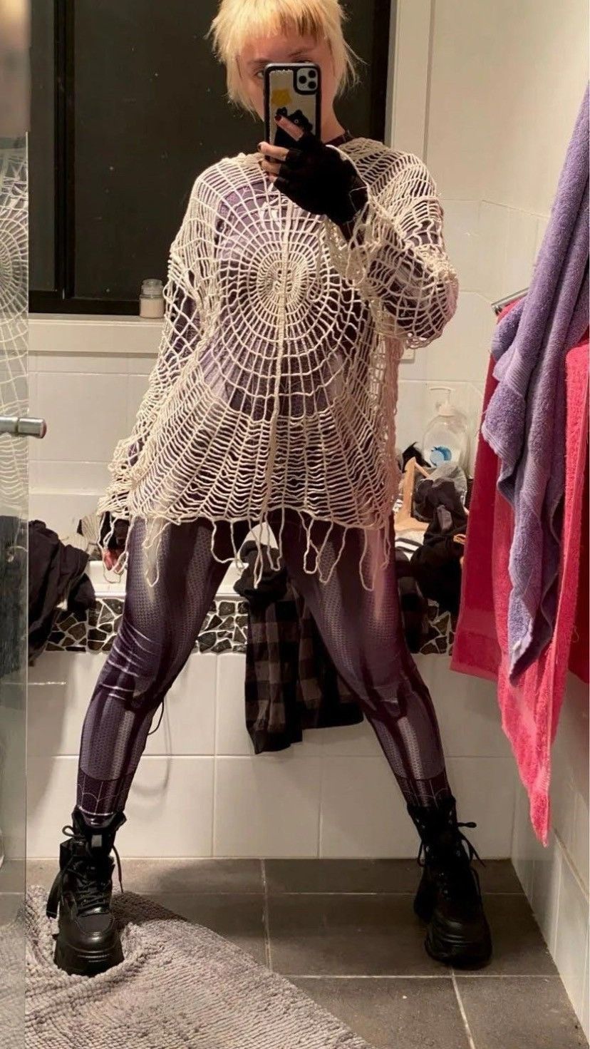 Other Y2K Spider Web with Holes Hooded Pullover Knitted Sweater Size US L / EU 52-54 / 3 - 5 Thumbnail