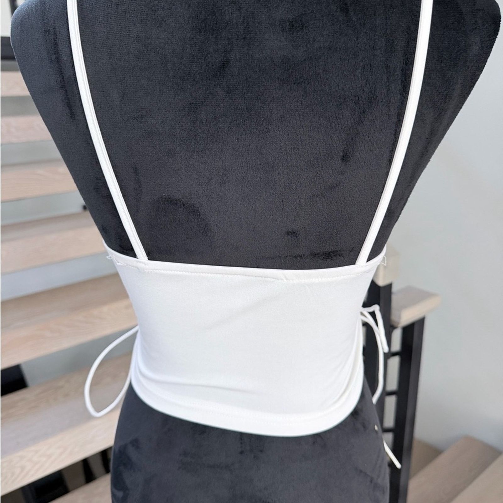 Other New Y2K Chic White Floral Lace-Up Crop Top size S Size S / US 4 / IT 40 - 11 Thumbnail