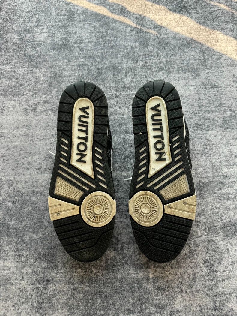 Louis Vuitton Louis Vuitton Black and White Panda Cowboy shoes Size US 11 / EU 44 - 7 Thumbnail
