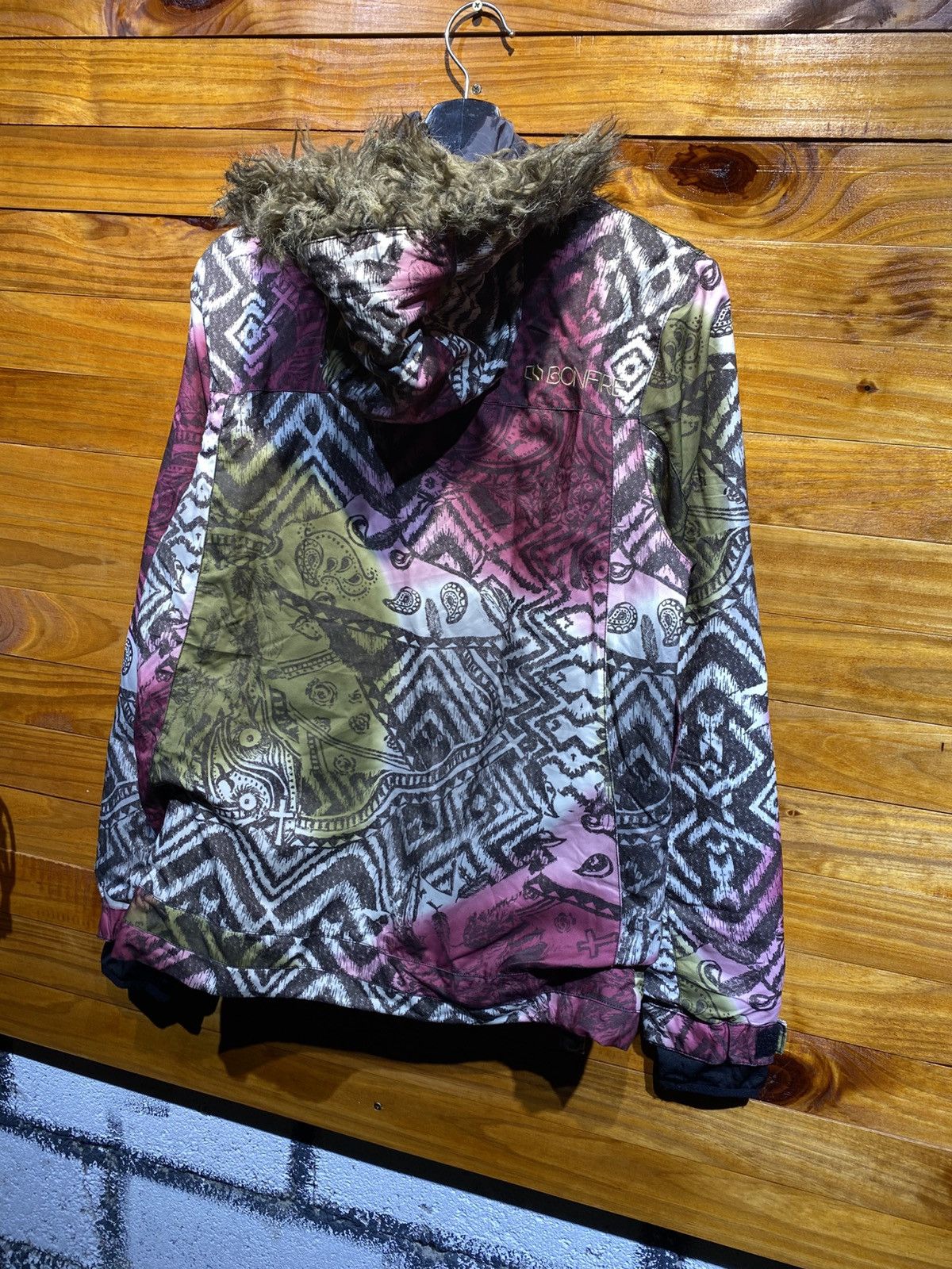 Bonfire Vintage Bonfire Drylevel 2 Snowboard Jacket – 90s Outerwear Size US S / EU 44-46 / 1 - 11 Thumbnail