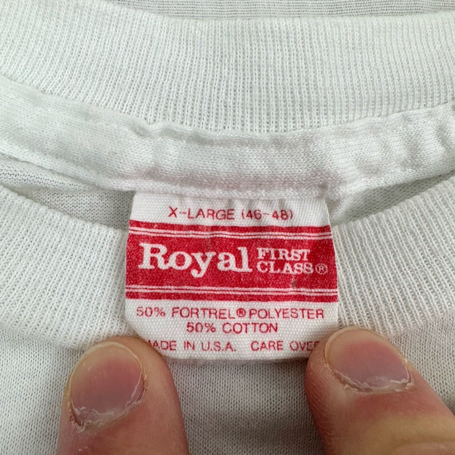 Vintage VINTAGE Royal First Class Cedar Point T-Shirt Adult XL White 80s Graphic Theme Park Mens Size US XL / EU 56 / 4 - 7 Thumbnail
