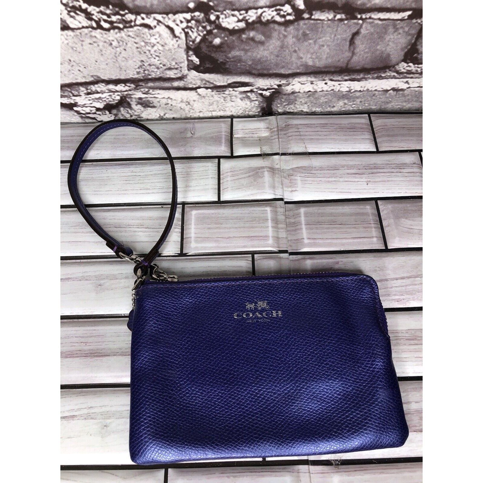 Coach Coach Blue Leather Corner Zipper Wristlet Wallet Size ONE SIZE - 4 Thumbnail