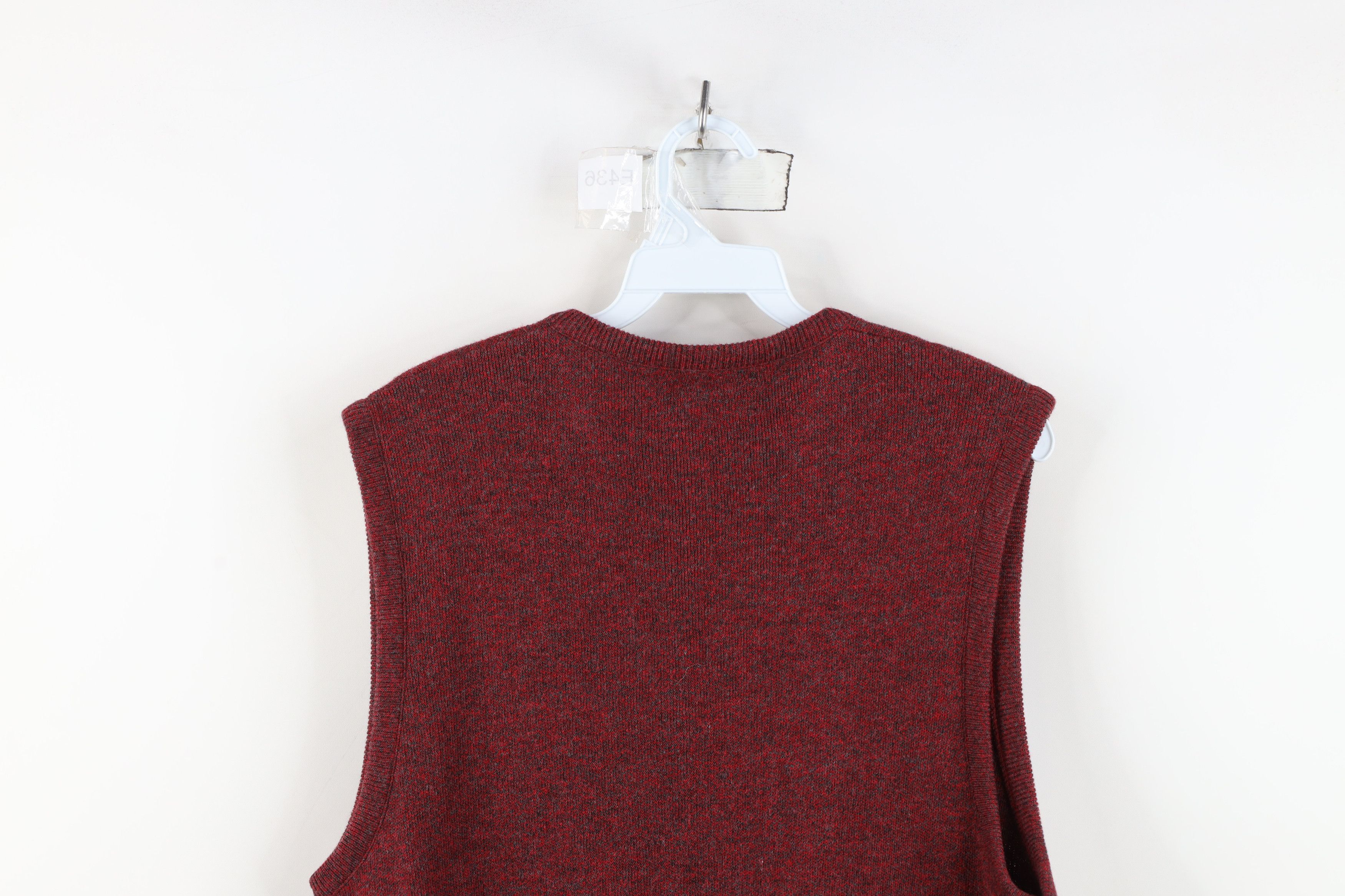 Vintage Deadstock Vintage 70s Streetwear V-Neck Sweater Vest Red USA Size US XL / EU 56 / 4 - 10 Thumbnail