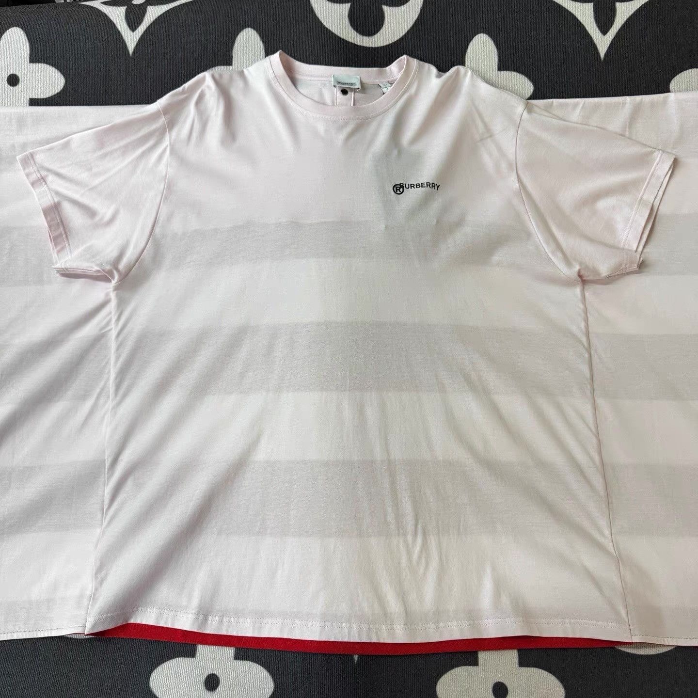 Burberry Burberry Pink Striped Short Sleeve T-shirt Q10 Size US L / EU 52-54 / 3 - 1 Thumbnail