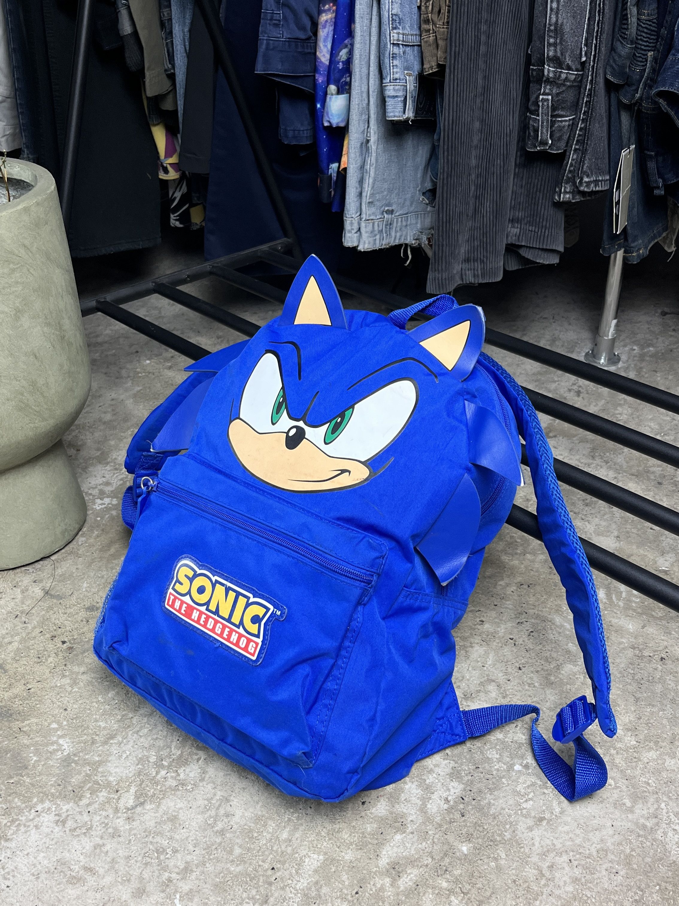 Vintage 2000s SONIC THE HEDGEHOG FACE BACKPACK - № 6204 Size ONE SIZE - 2 Thumbnail