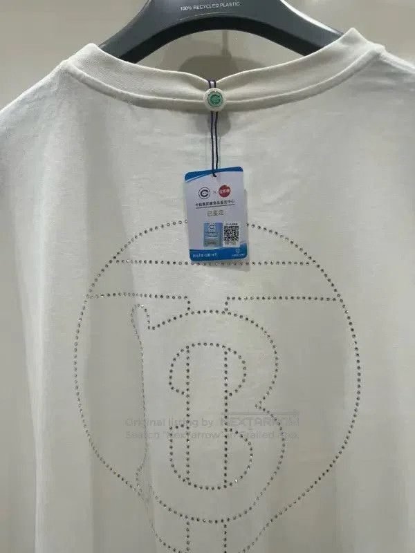 Burberry Burberry White Cotton Women's T-Shirt. Size L / US 10 / IT 46 - 4 Thumbnail