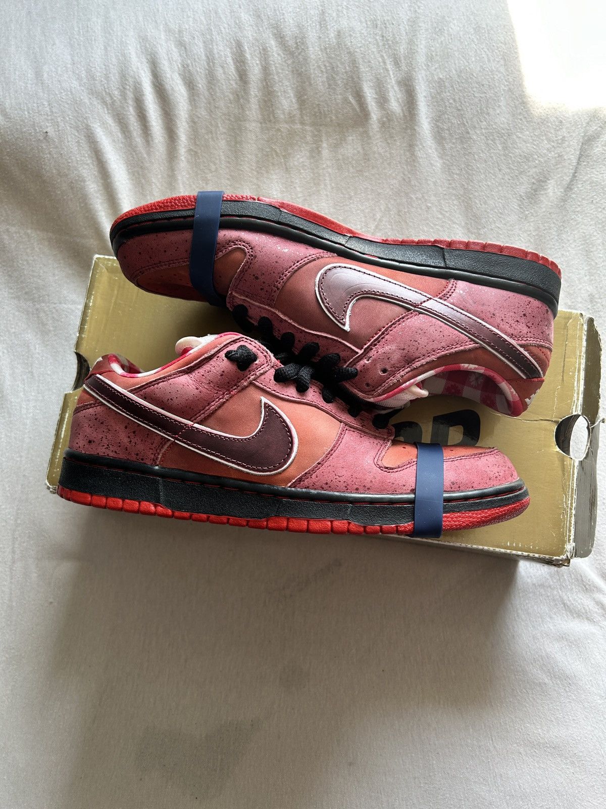 image of Nike Sb Red Lobster Shoes, Men's (Size 9)