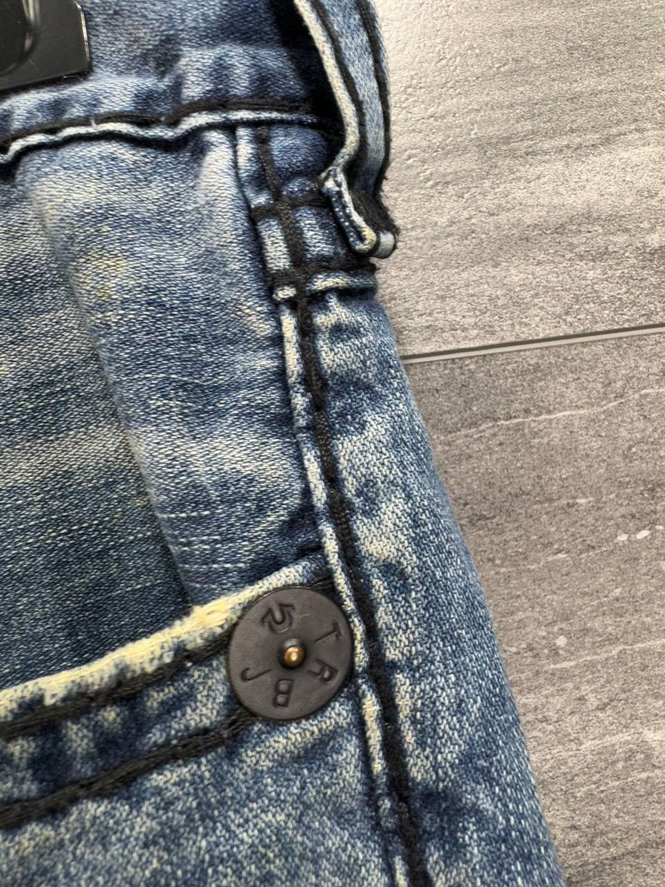 True Religion True Religion Vintage Blue Jeans Denim Black Stitching Size US 34 / EU 50 - 7 Thumbnail