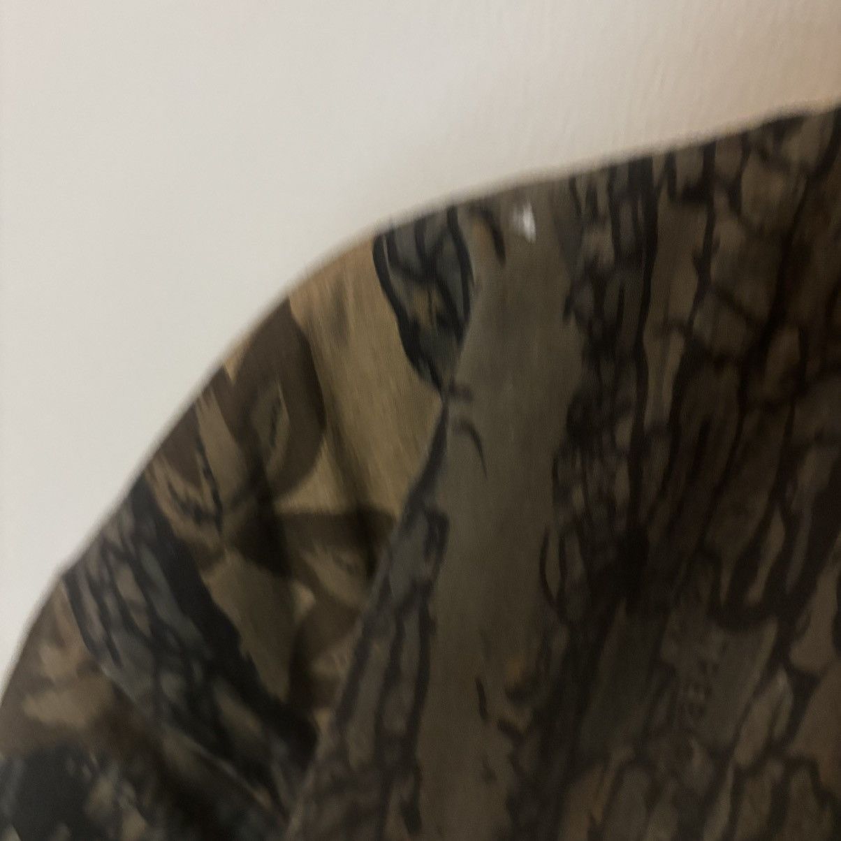Vintage Vintage 1990s Trebark Realtree Camo Bomber Jacket Size US L / EU 52-54 / 3 - 3 Thumbnail