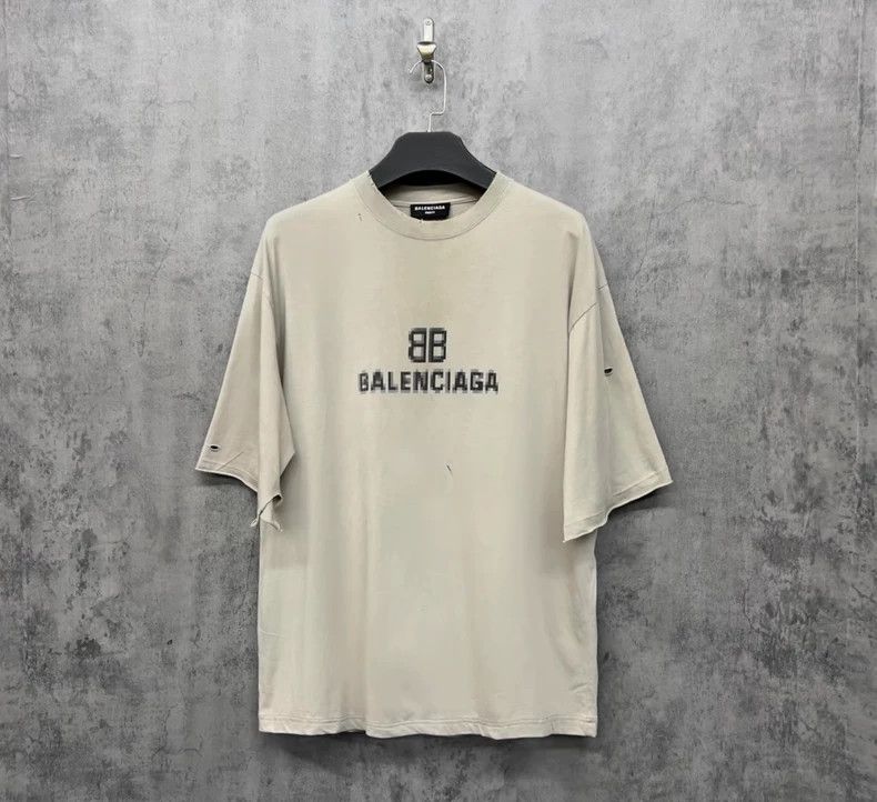Balenciaga Balenciaga Mosaic Logo Destruction Short Sleeve Size US S / EU 44-46 / 1 - 1 Thumbnail