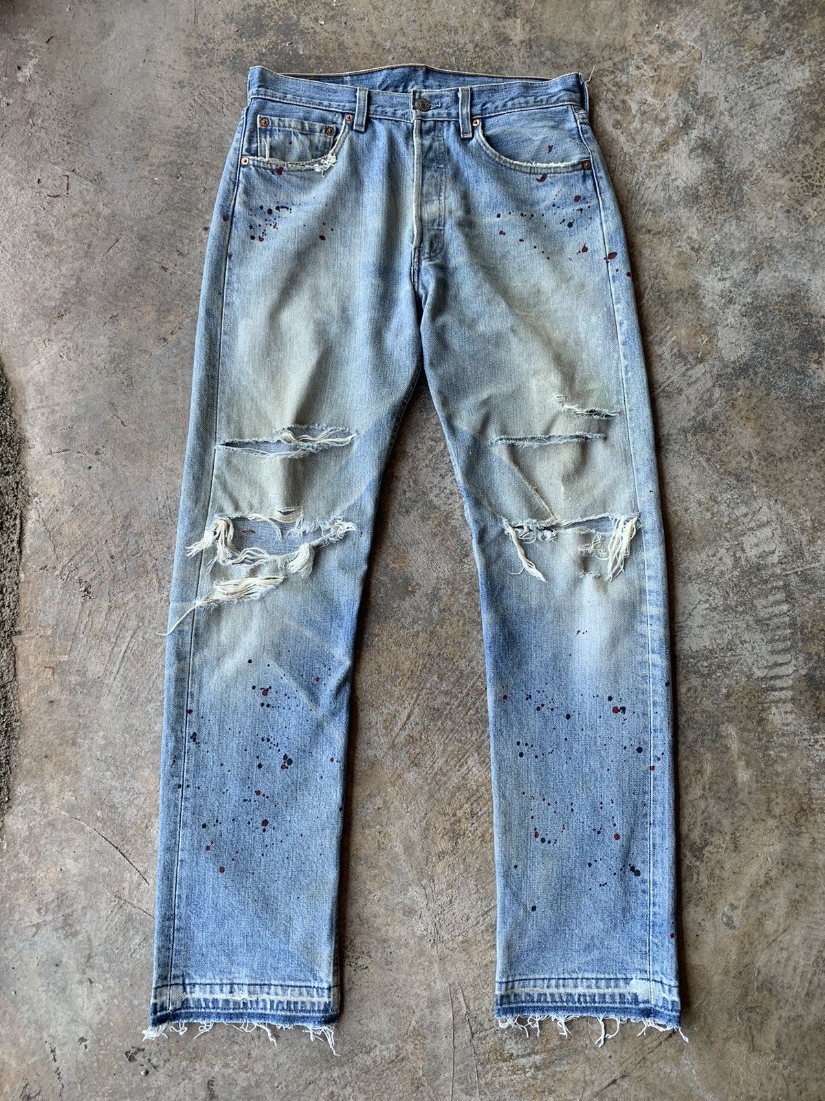 Vintage Levi’s 501 Ripped Paint Splatter jeans