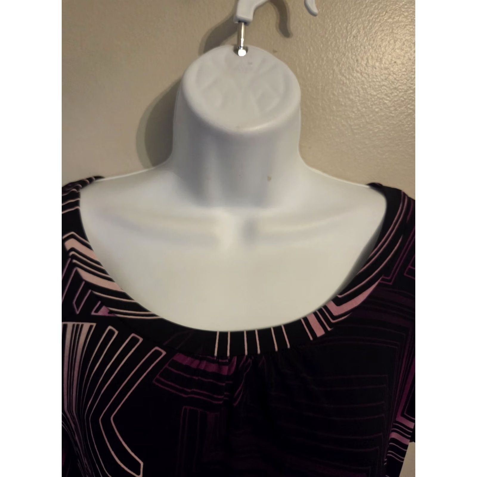 Worthington Worthington Top Womens L Purple Black Geometric Zigzag Print Cap Sleeve Size L / US 10 / IT 46 - 2 Thumbnail
