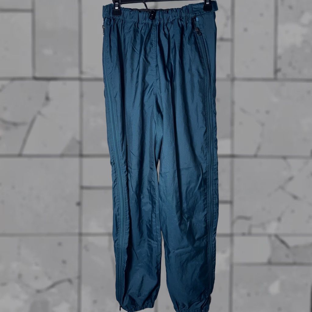 Patagonia VTG Patagonia Nylon Rain Wind Pants Unisex Adults 28 Teal Chino 28x33 Mens Womens Size US 28 / EU 44 - 1 Thumbnail