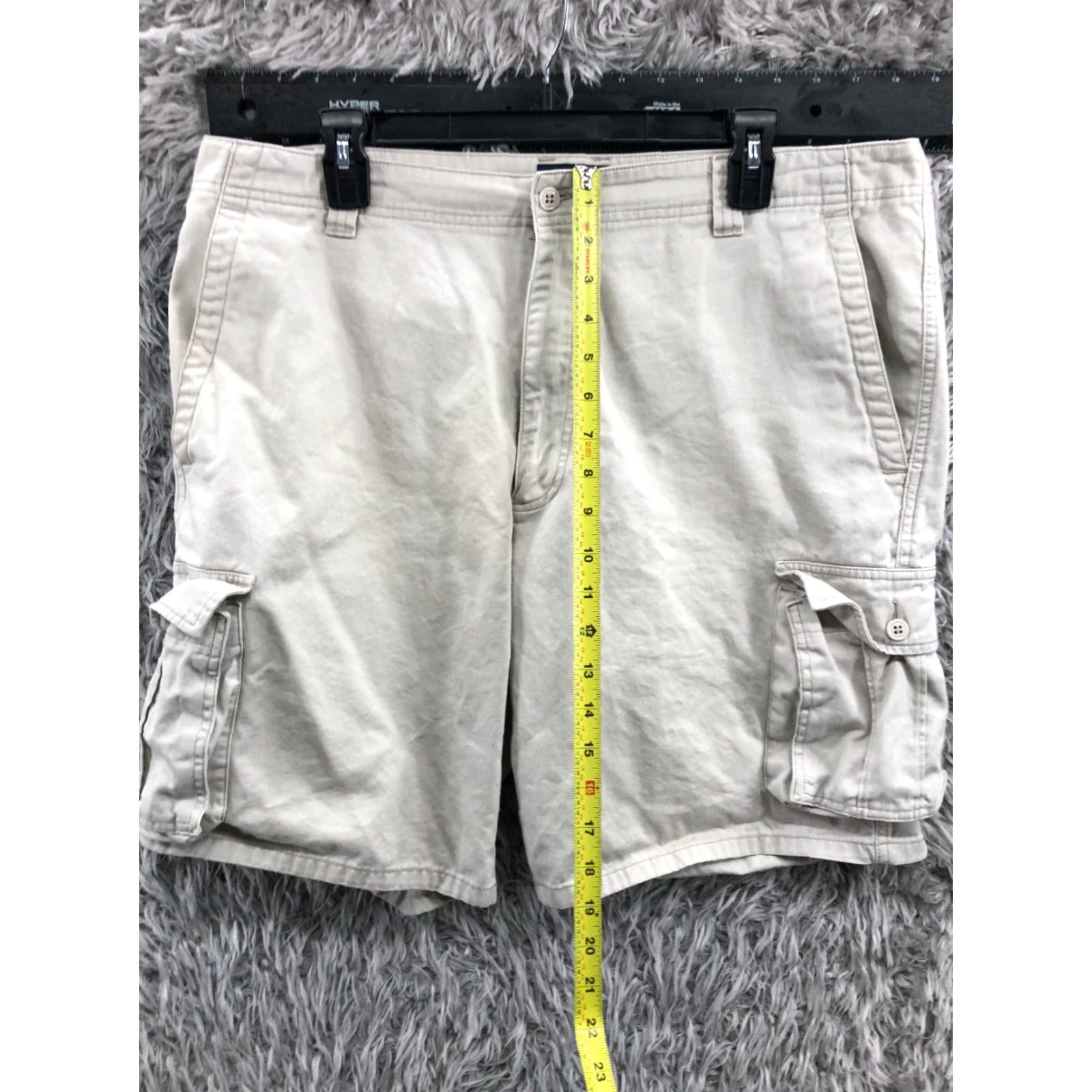 Dockers **Dockers Mens Cargo Shorts Size 36 Medium Wash Beige** User: Dockers Mens Cargo Shorts Size 36 Medium Wash Beige Size US 36 / EU 52 - 3 Thumbnail