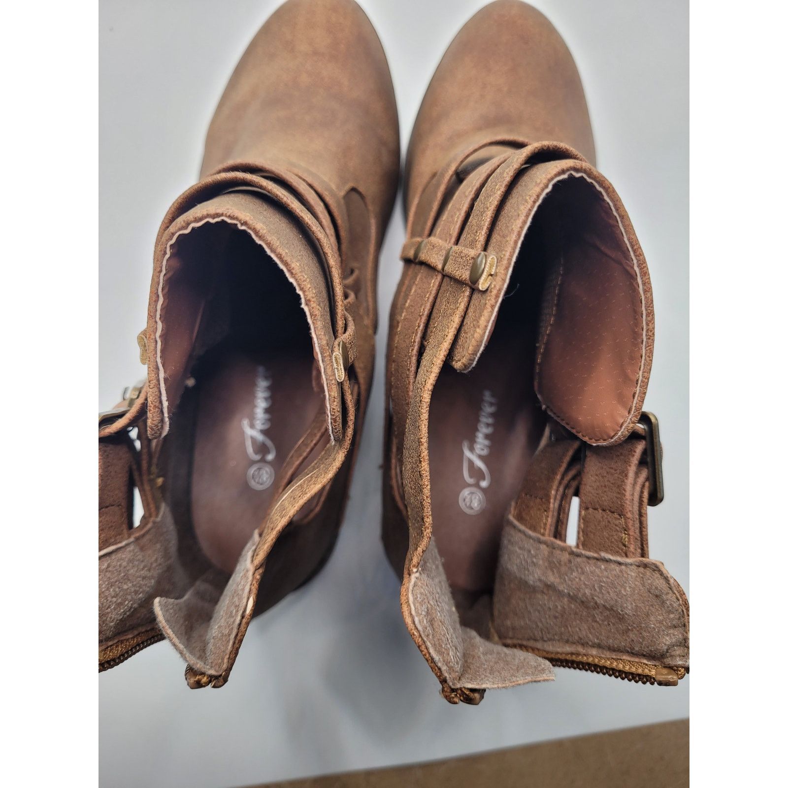Forever 21 Forever Womens Ankle Boots Zip Brown 2" heel Buckles Sz 8.5 Size US 8.5 / IT 38.5 - 6 Thumbnail