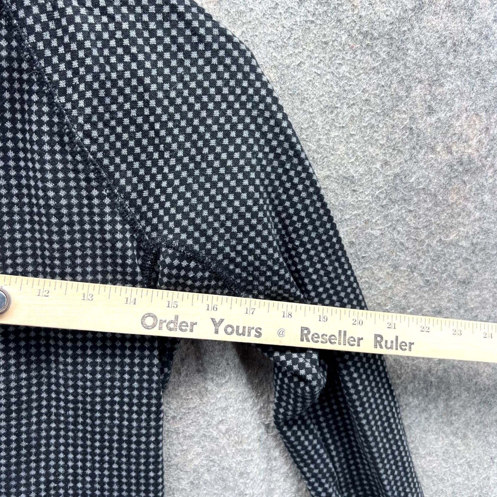 Eddie Bauer VINTAGE: Eddie Bauer Sweatshirt Women Small Black Grid Fleece Half Zip Pullover Patterned Size S / US 4 / IT 40 - 4 Thumbnail