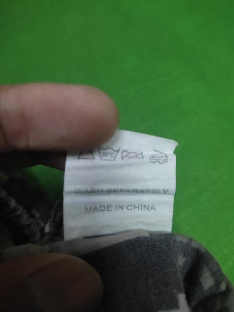 Japanese Brand WIND FACE OUT DOOR CAMOUFLAGE CARGO PANTS Size US 34 / EU 50 - 9 Thumbnail