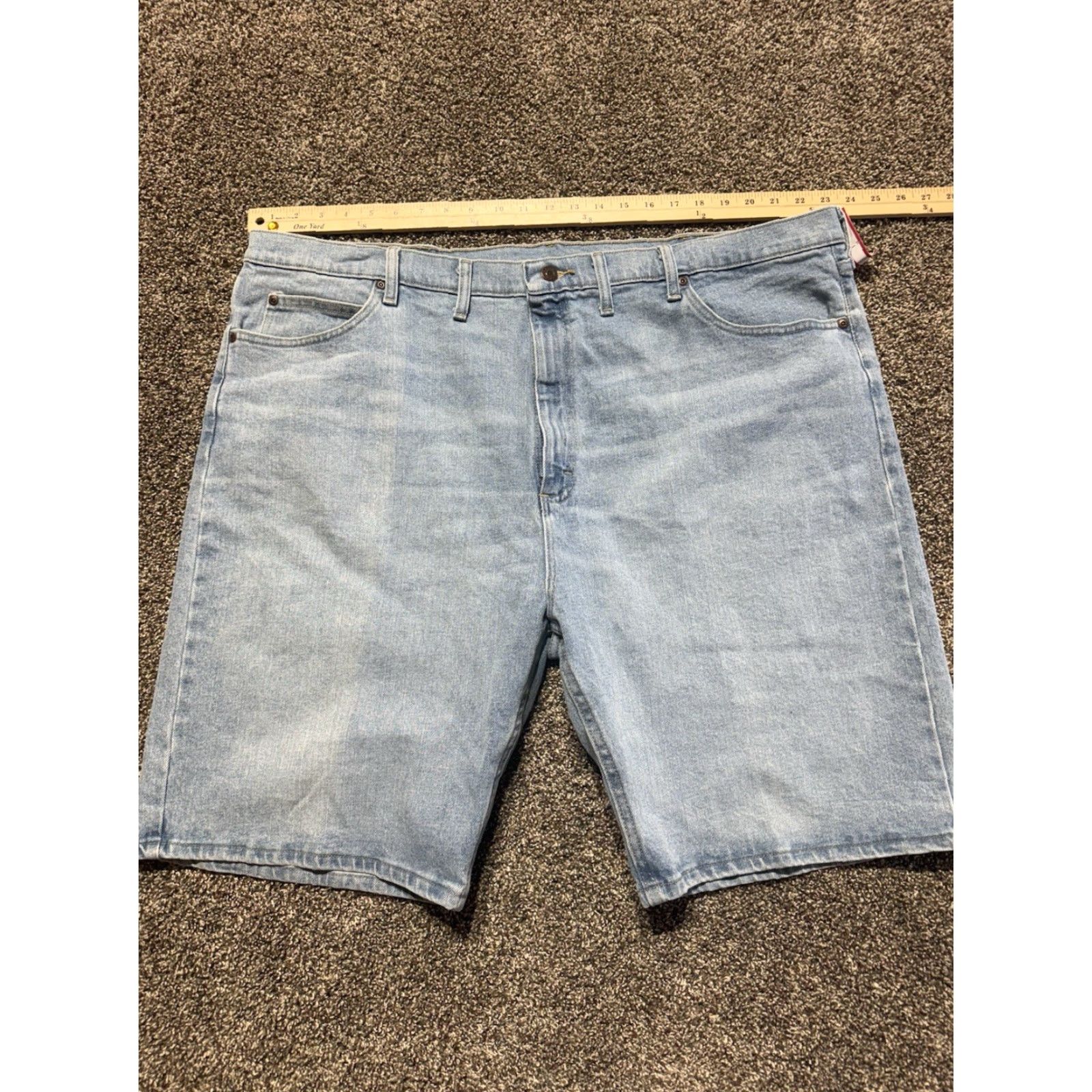Wrangler Wrangler Mens Blue Denim Shorts Size 46 **Output:** Wrangler Mens Blue Denim Shorts Size 46 Size US 30 / EU 46 - 4 Thumbnail