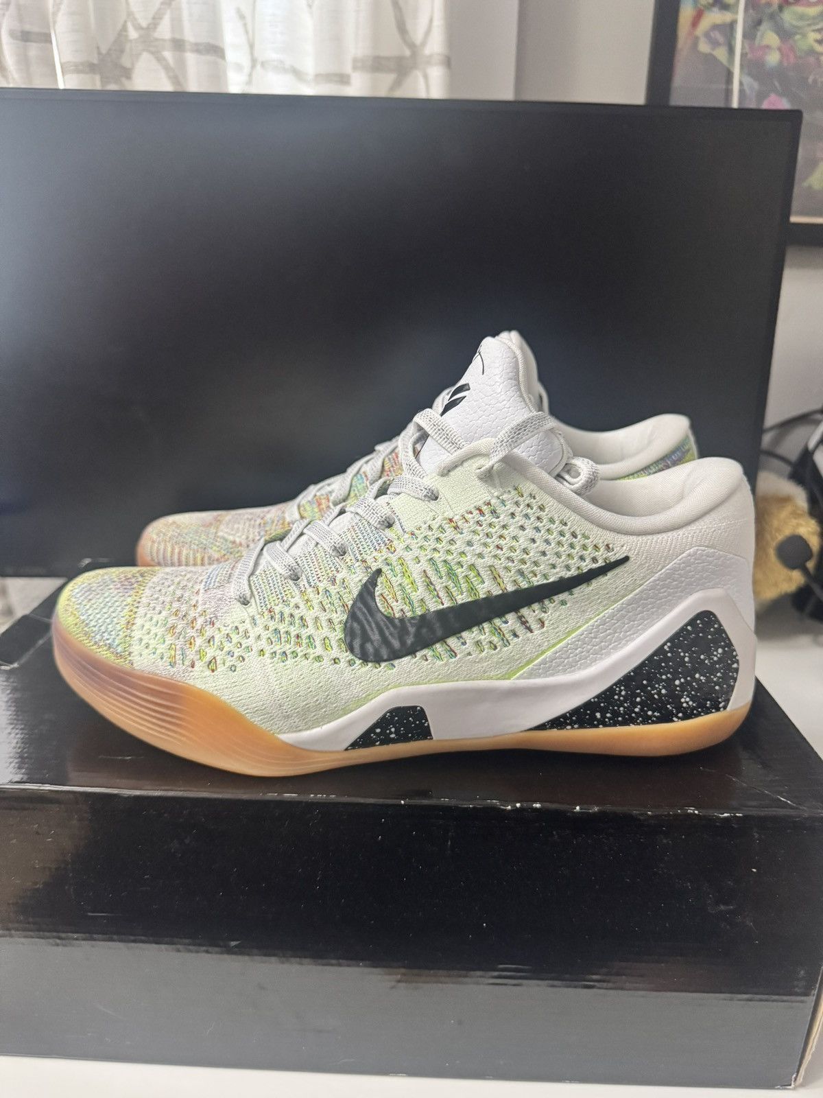 Nike Nike Zoom HTM Kobe 9 size 11 brand new with original box Size US 11 / EU 44 - 14 Thumbnail
